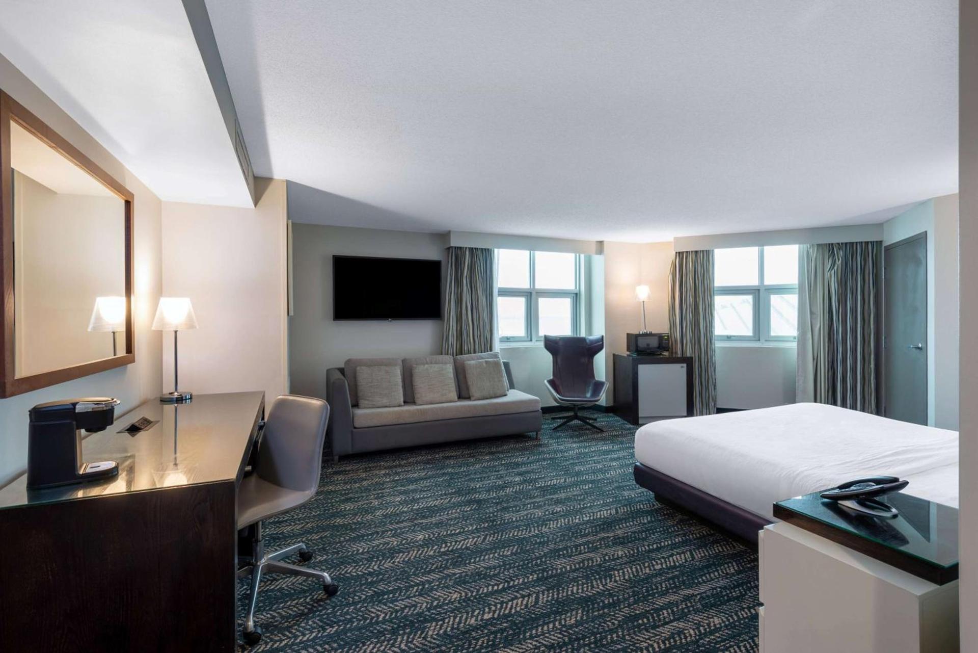 41 Lakefront Hotel, Trademark Collection by Wyndham photo 27
