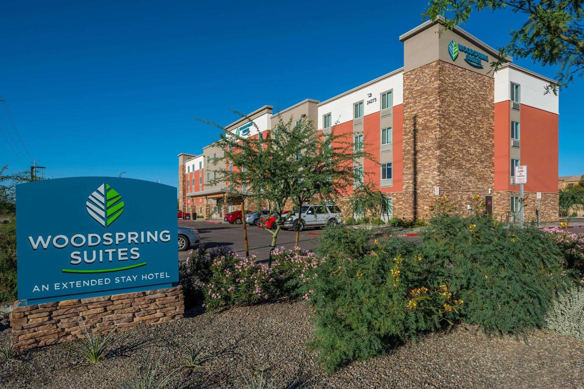 WoodSpring Suites Phoenix-Deer Valley photo 1