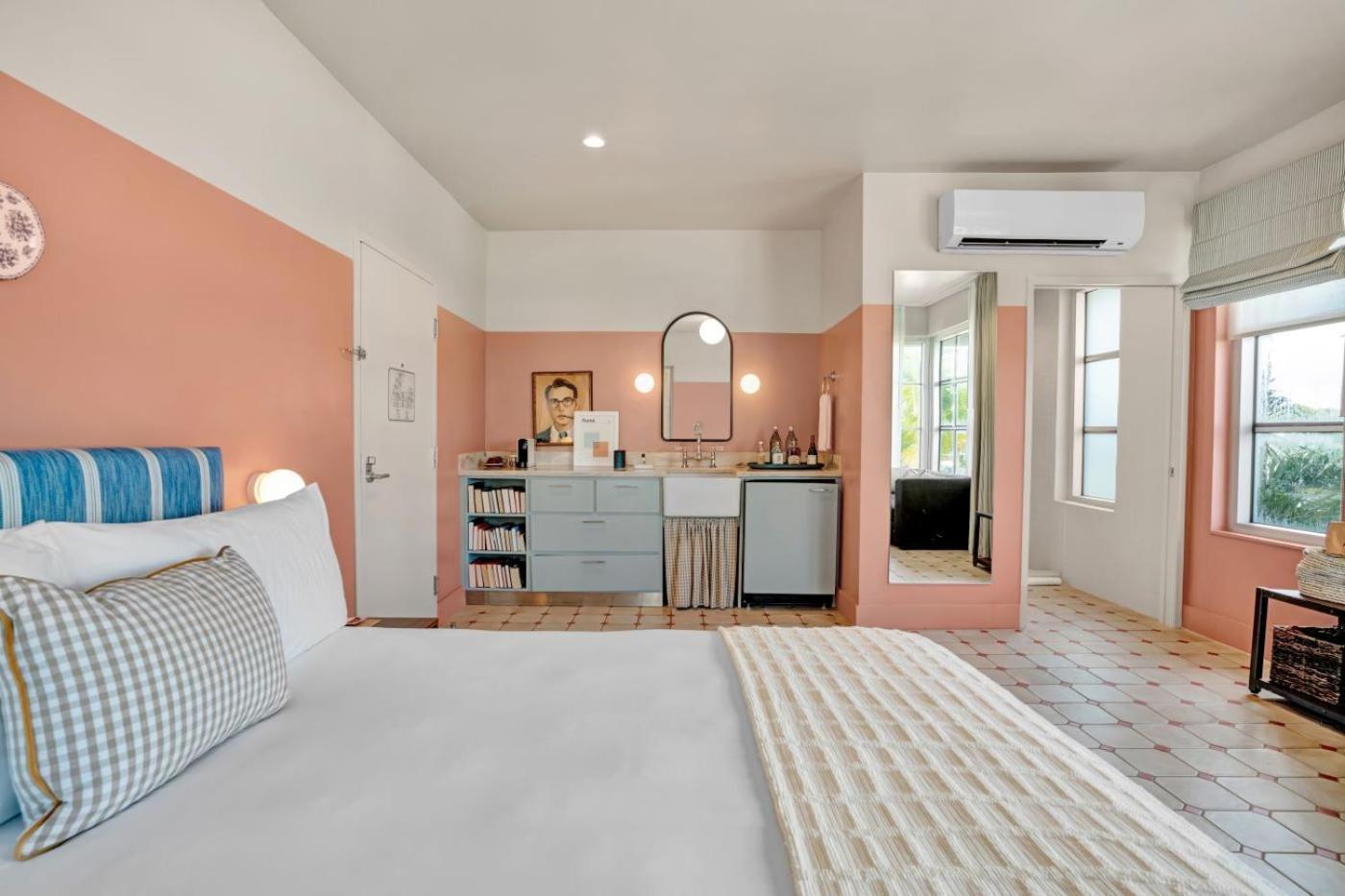 Hotel Trouvail Miami Beach photo 40