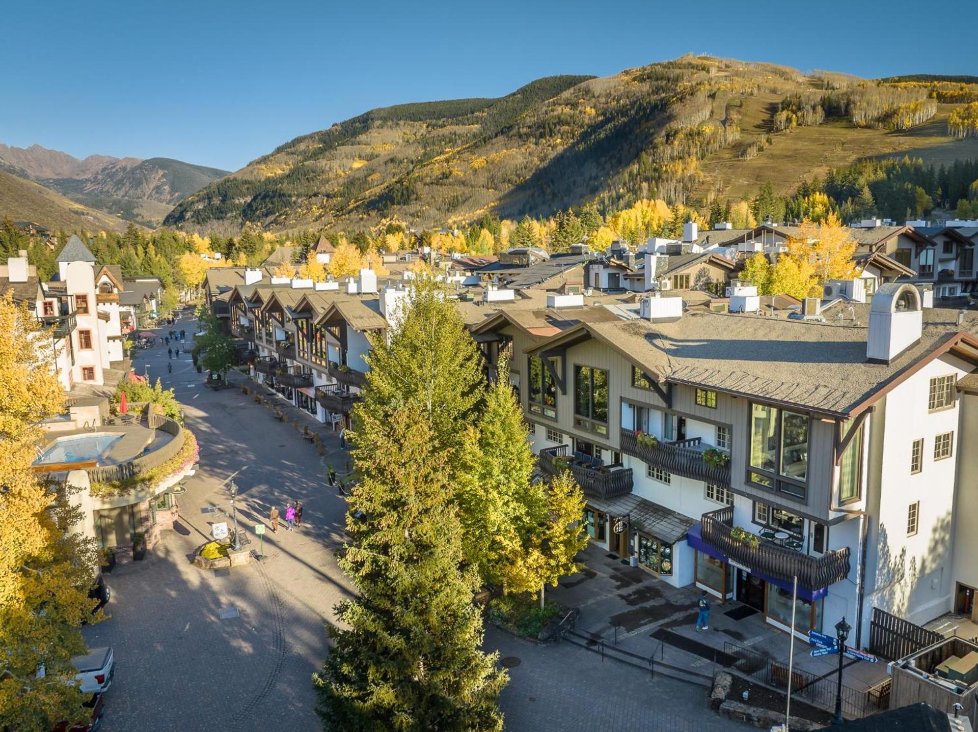 Lodge at Vail Condominiums photo 52