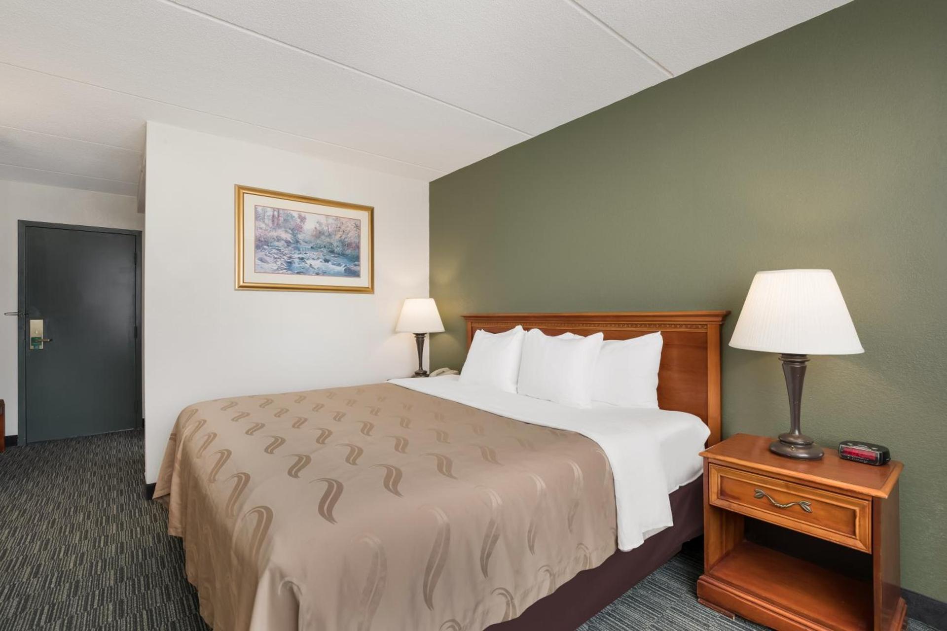 Quality Inn Joliet photo 43
