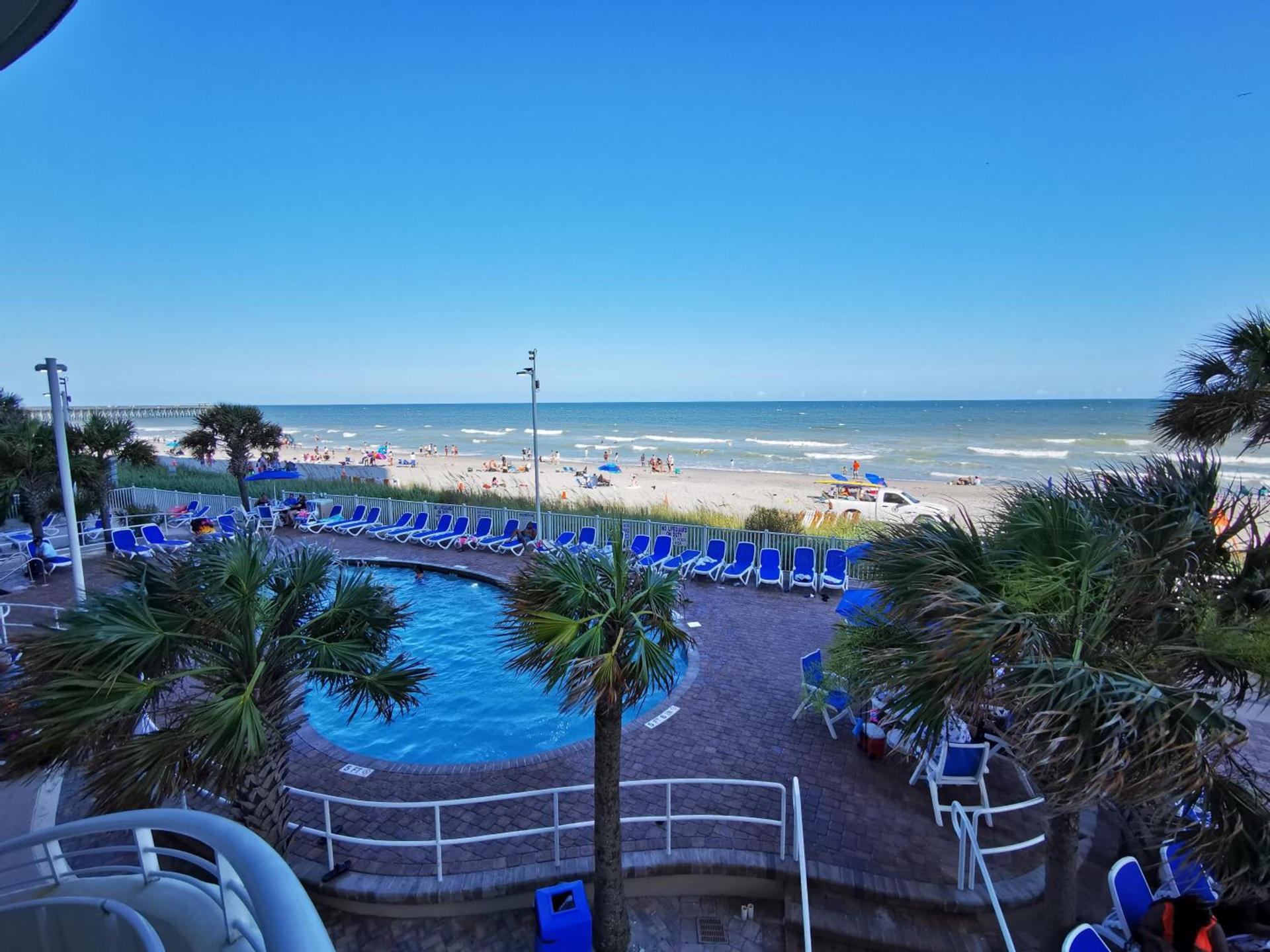 Gorgeous Condo 3 Br 3 Balconies SB 11th Floor photo 5