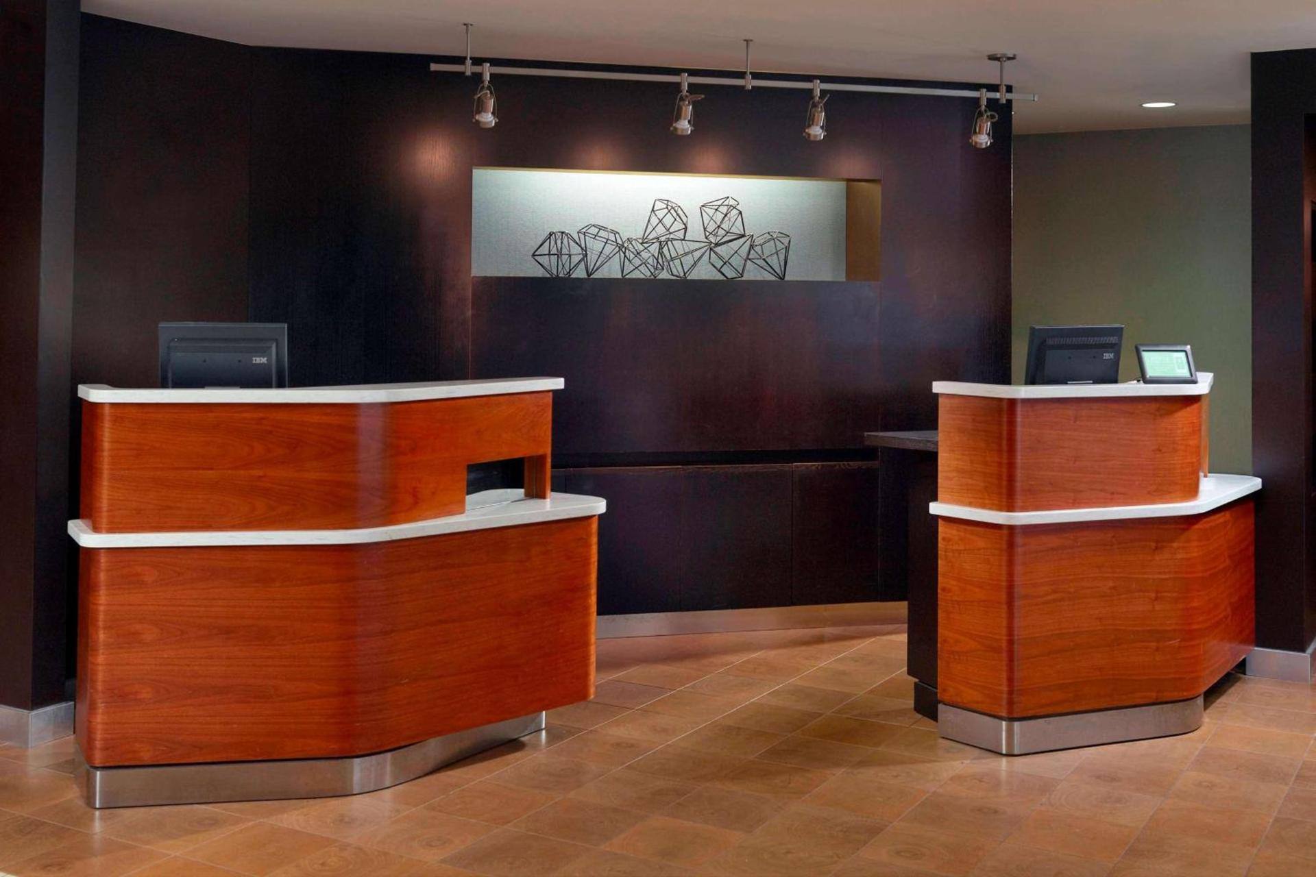 Sonesta Select Atlanta Cumberland Galleria Ballpark photo 3
