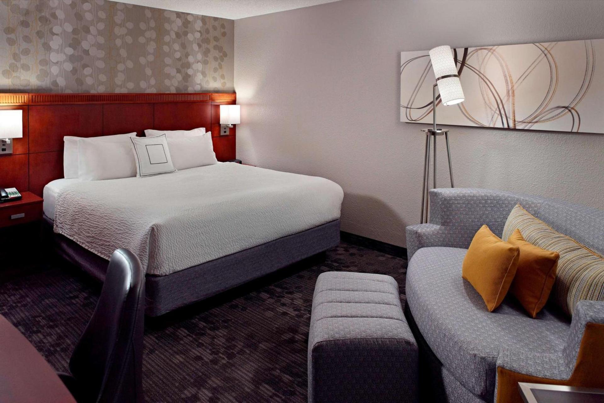 Sonesta Select Atlanta Cumberland Galleria Ballpark photo 9