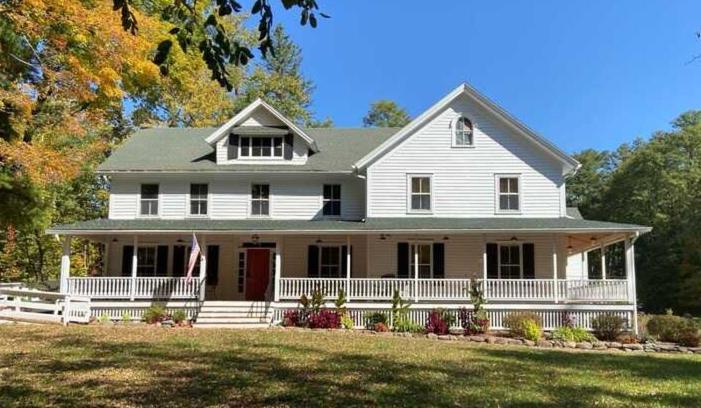 Howland House photo 29