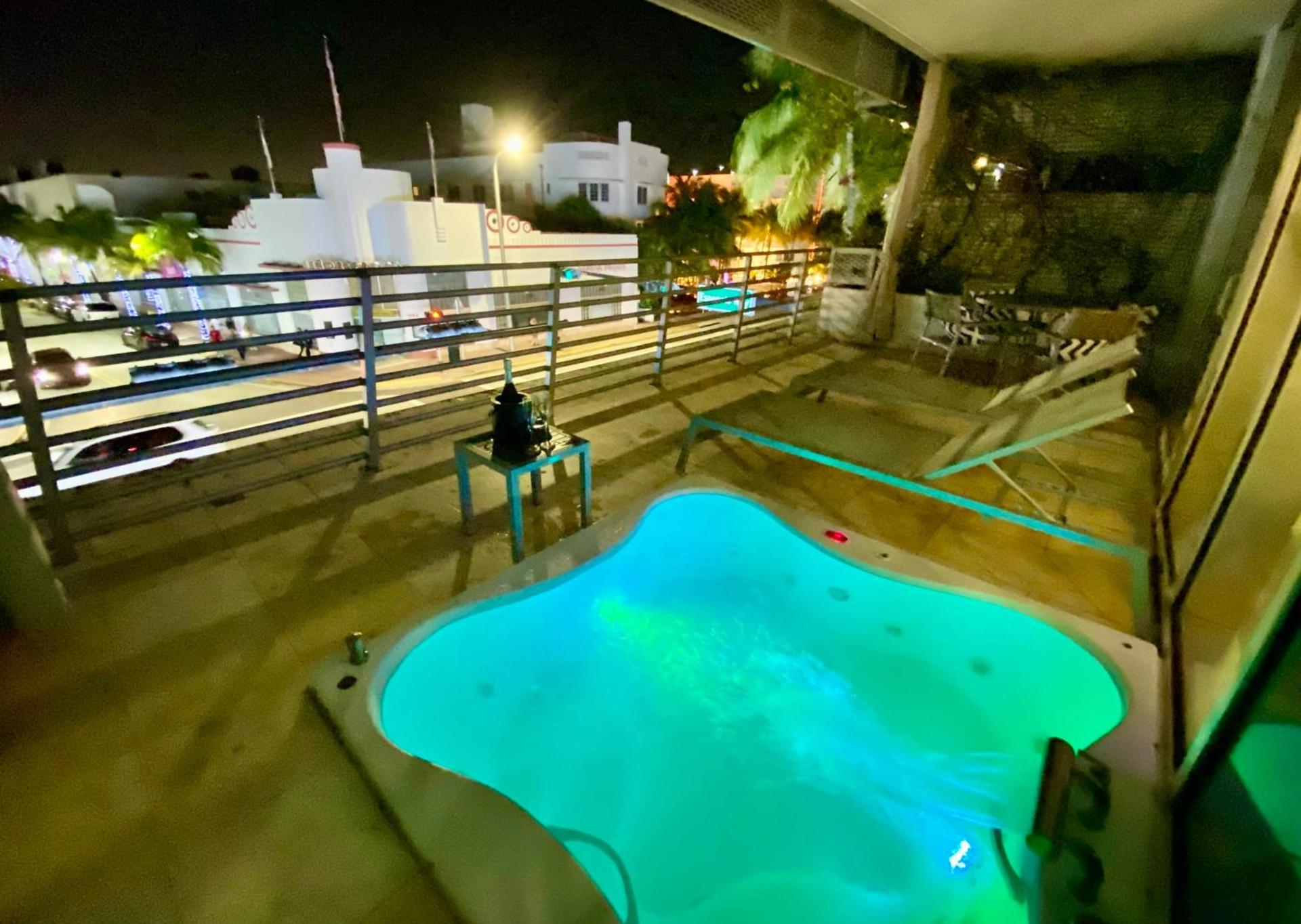 Boutique Suites 3 min walk to beach photo 10