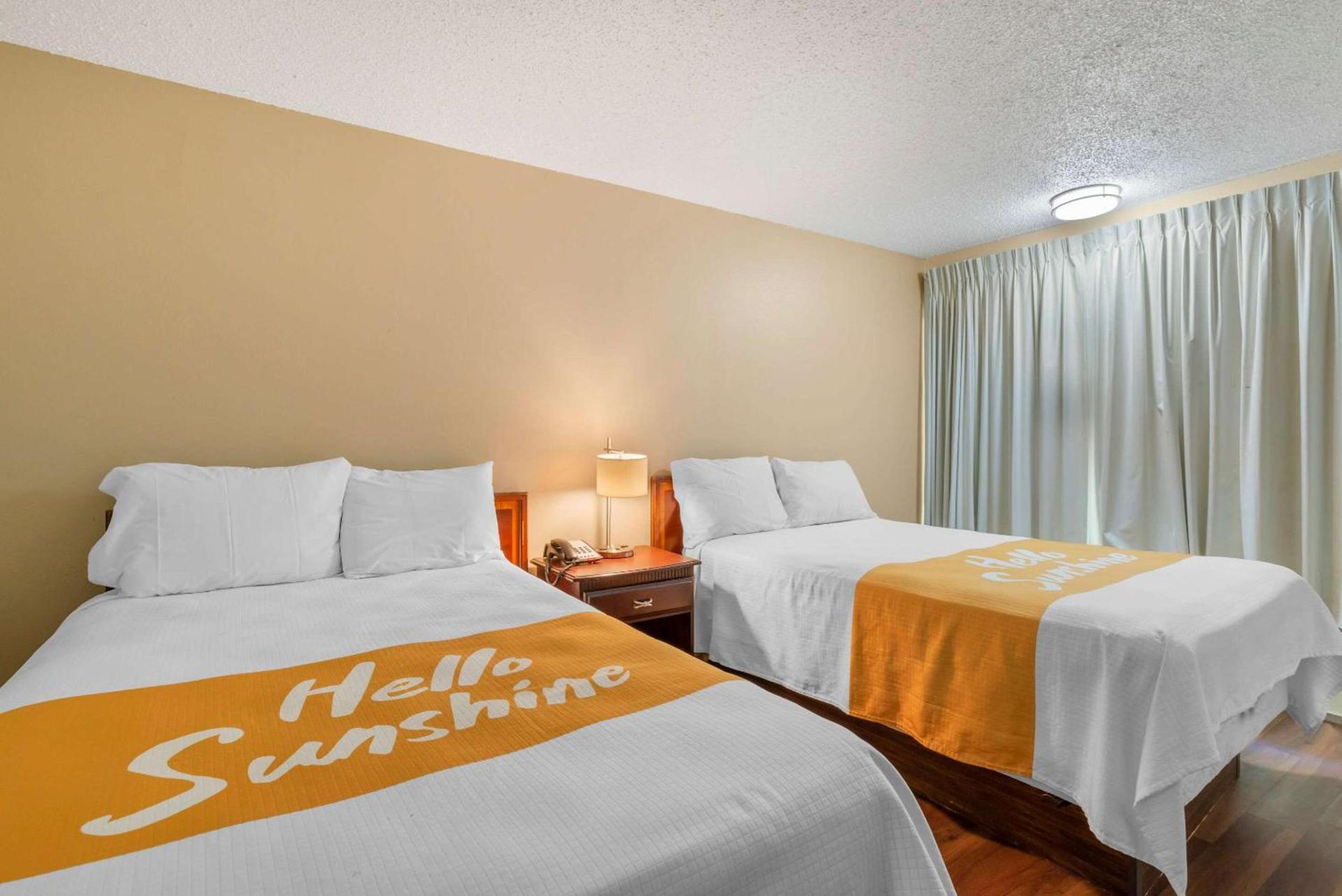 Rodeway Inn Colonial Heights I-95 photo 17