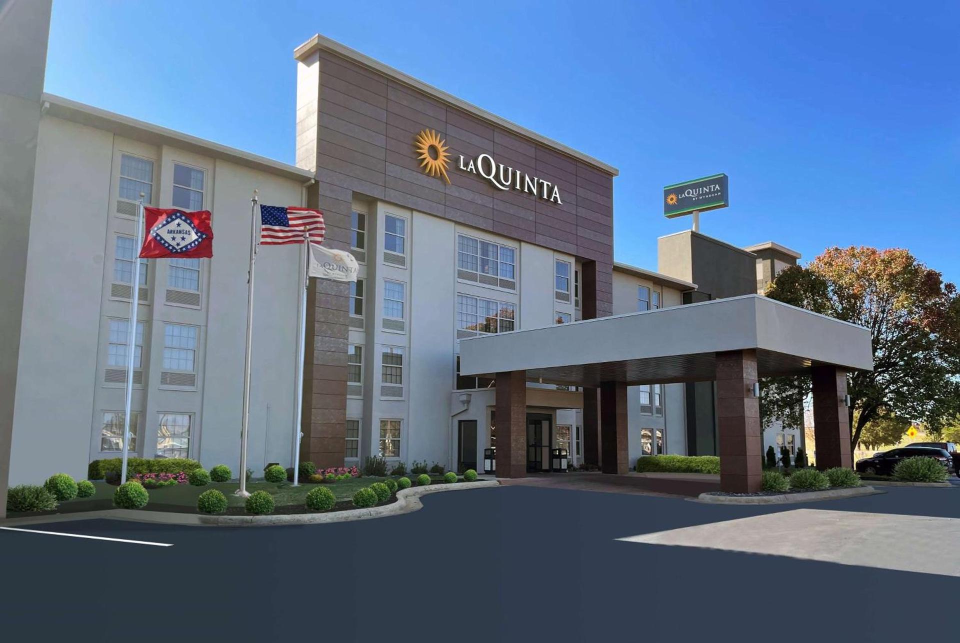 La Quinta by Wyndham Jonesboro photo 2