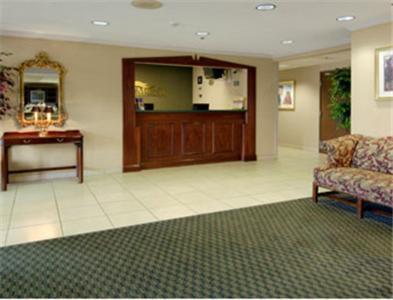 Baymont by Wyndham Corydon photo 6