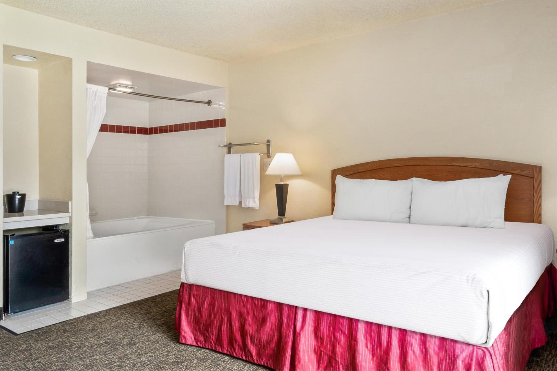 Golden Sails Hotel photo 39