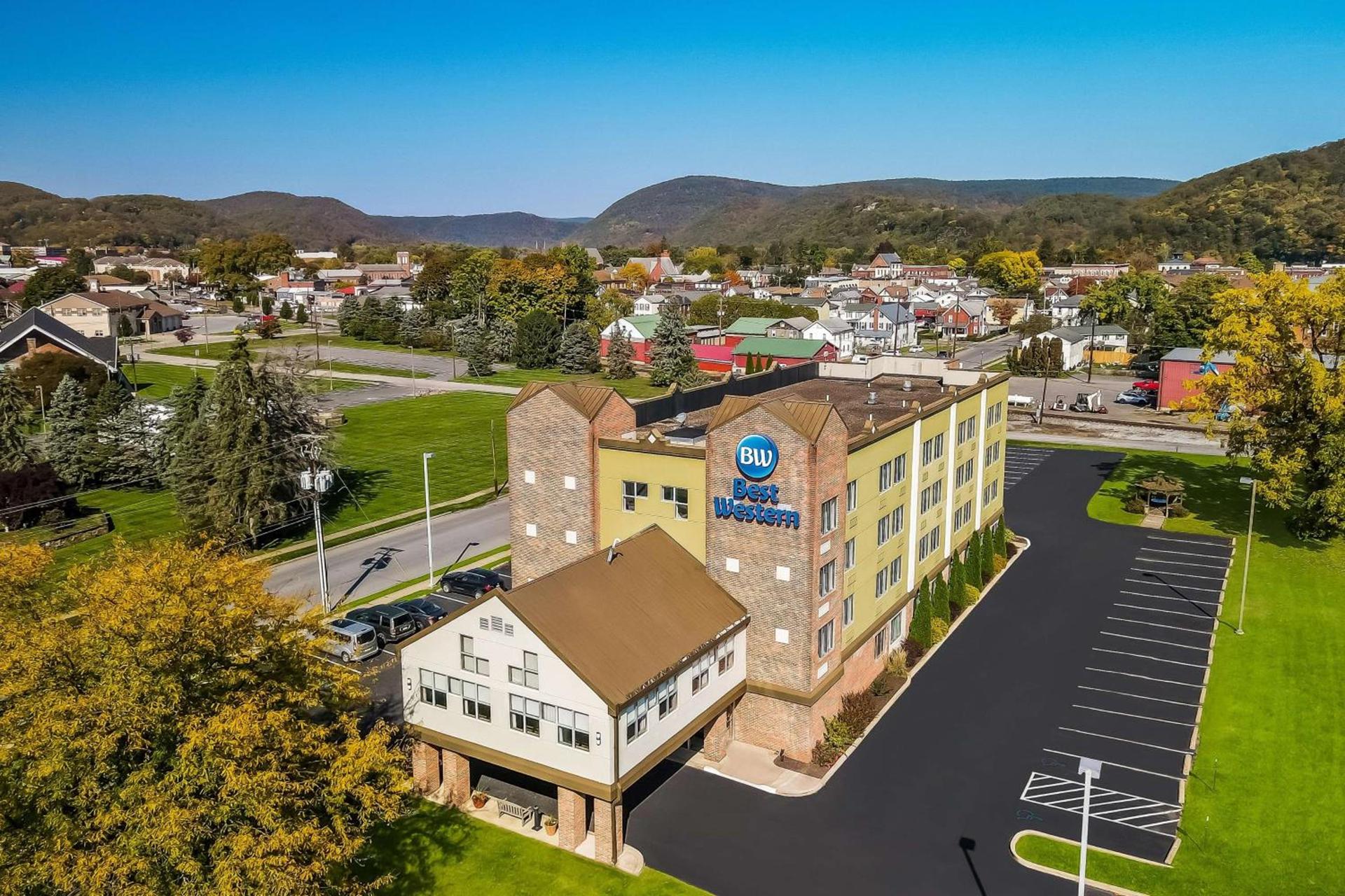 Best Western Lock Haven photo 30