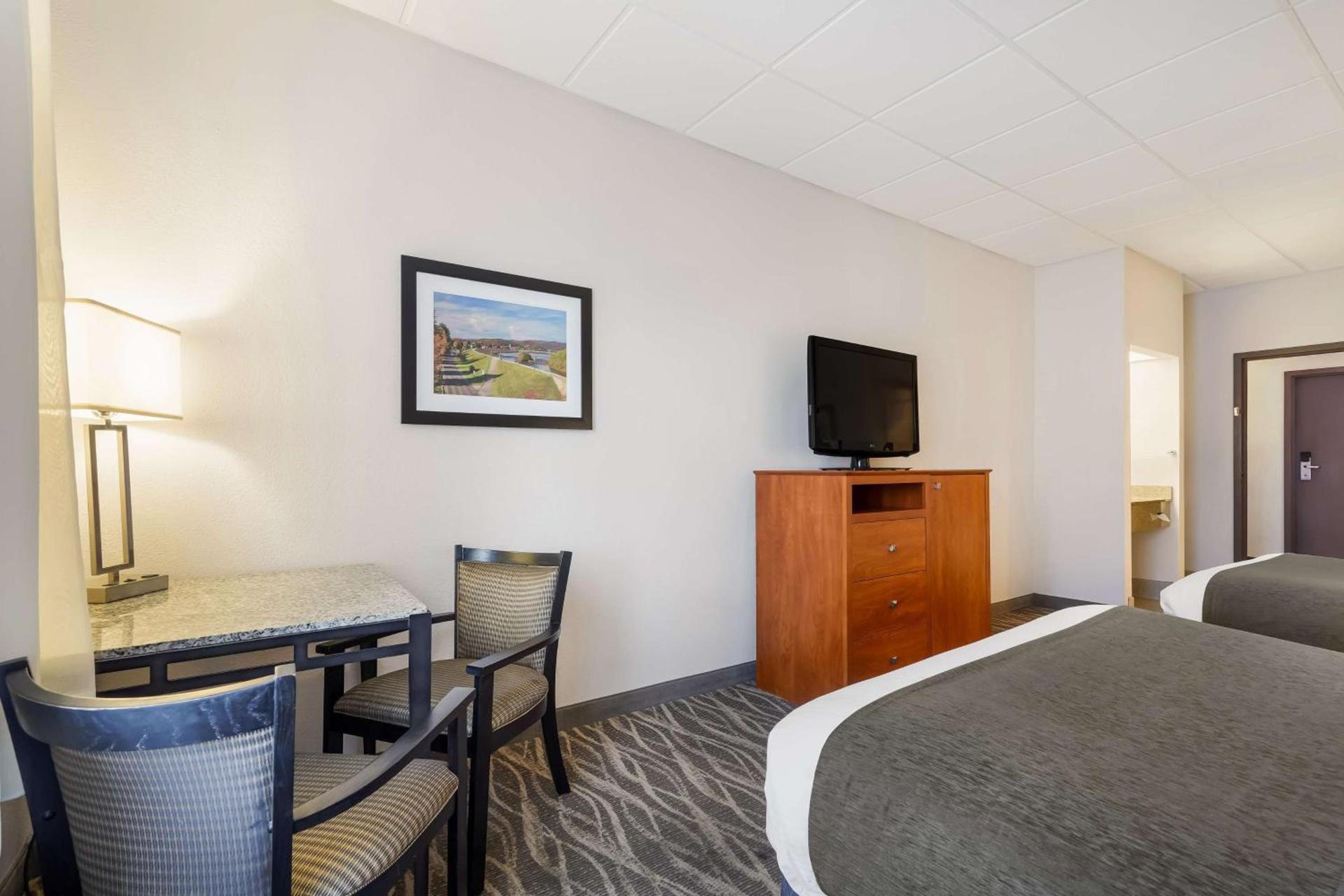 Best Western Lock Haven photo 23