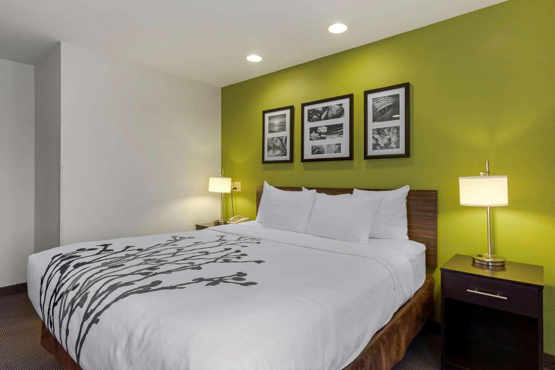 Sleep Inn Ontario photo 5