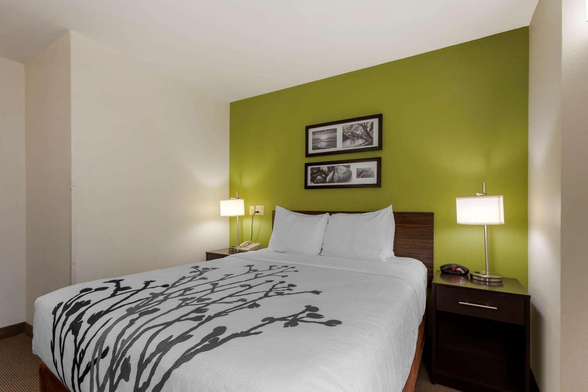 Sleep Inn Ontario photo 9