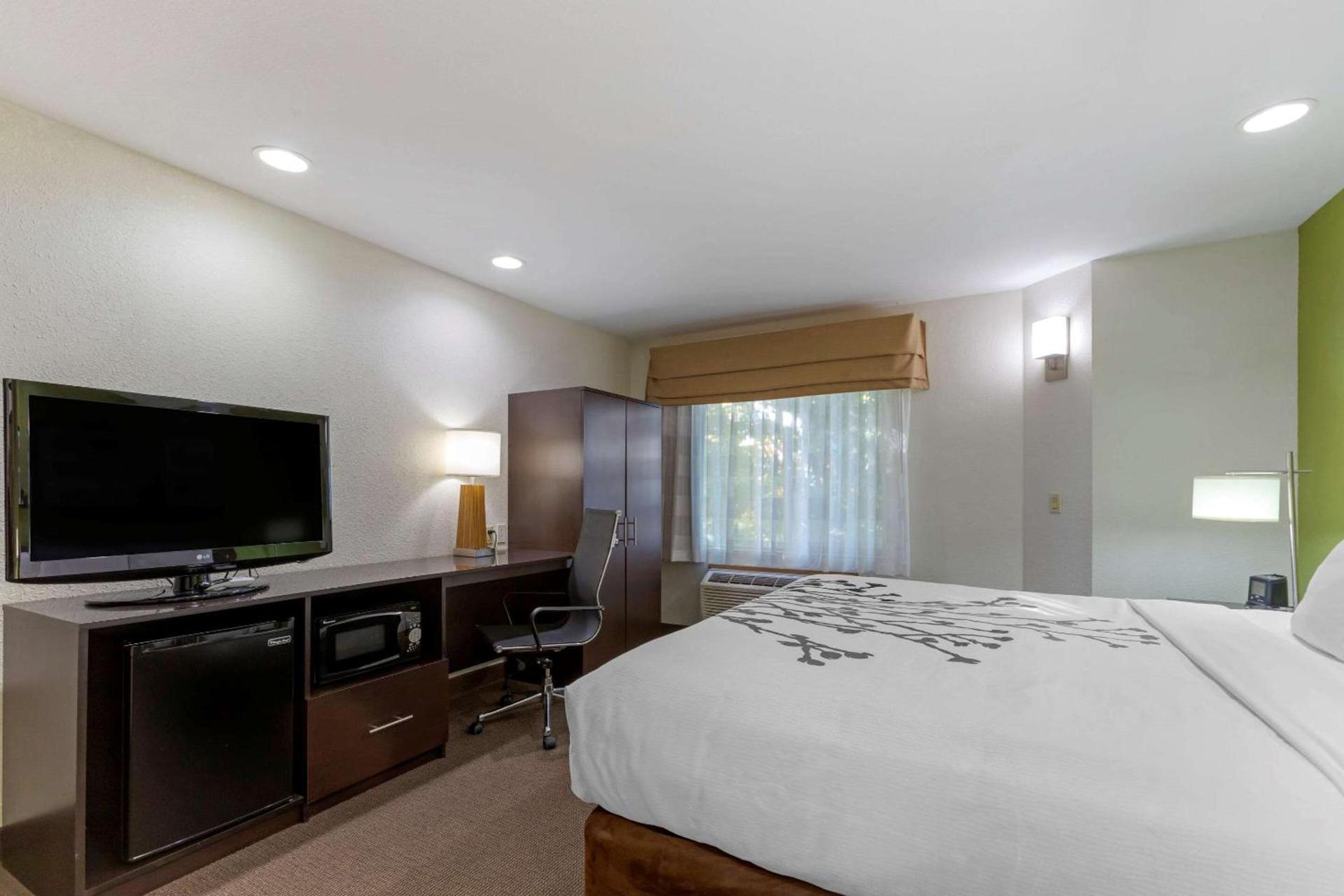 Sleep Inn Ontario photo 11
