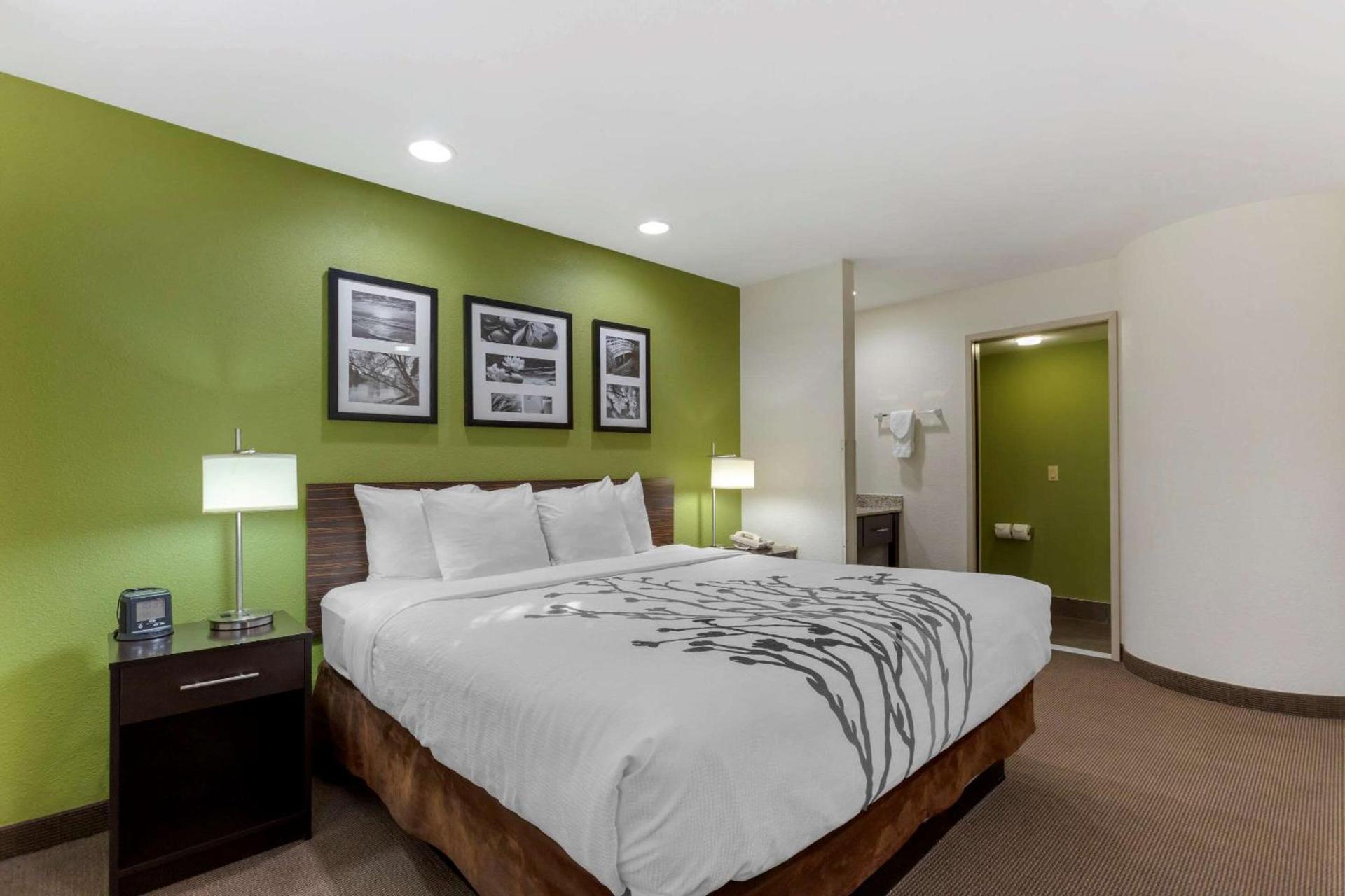 Sleep Inn Ontario photo 12