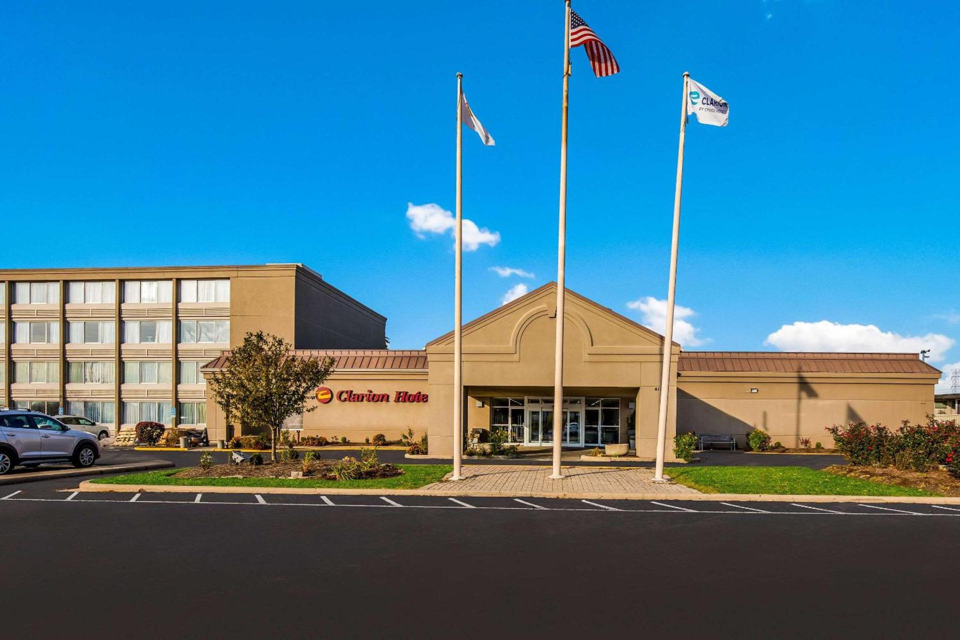 Quality Inn Joliet photo 1