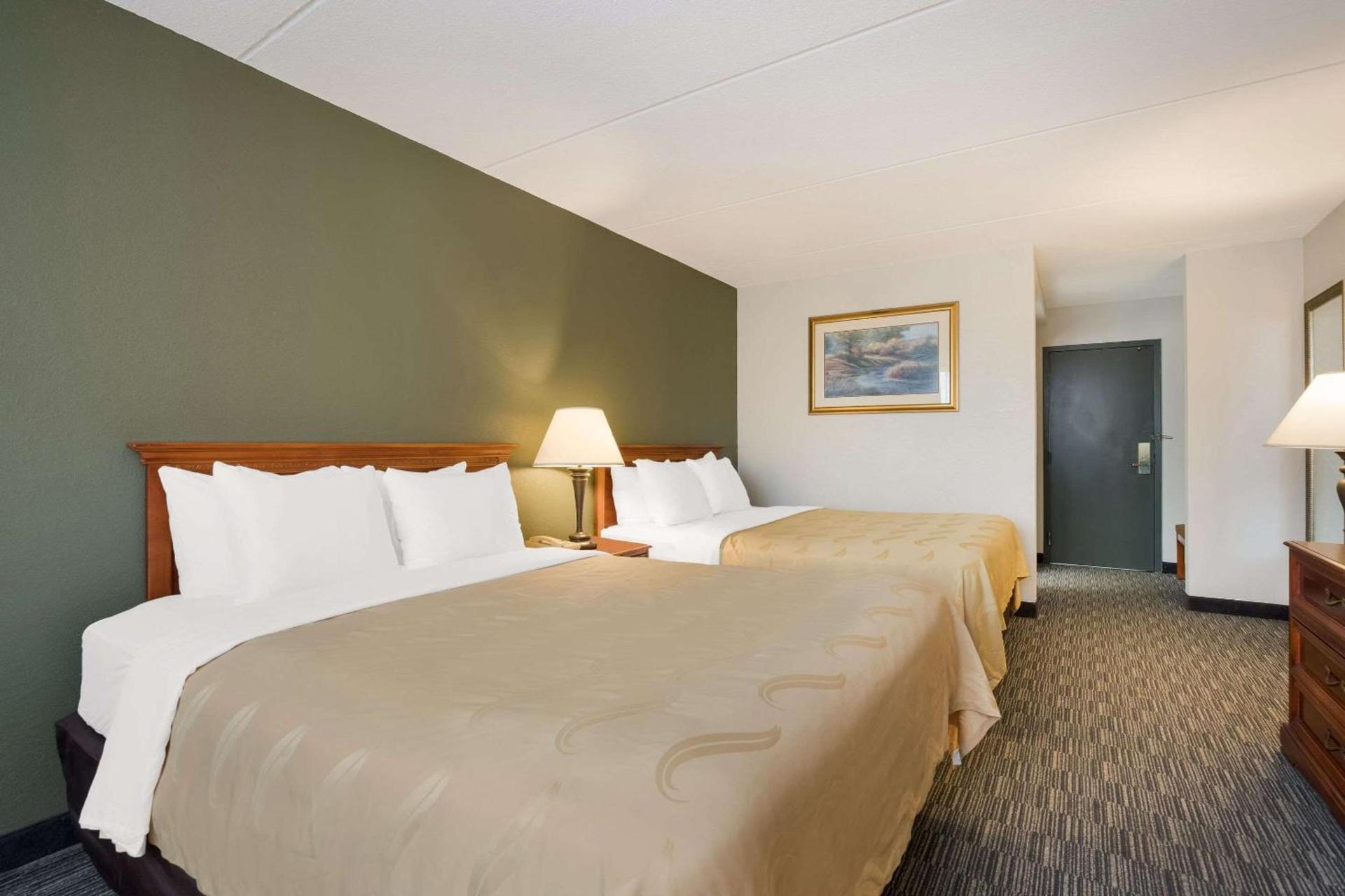 Quality Inn Joliet photo 15
