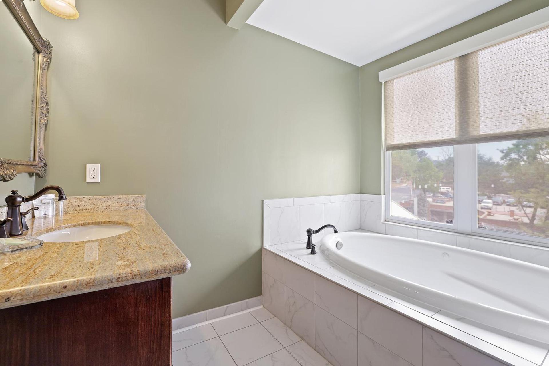 National Hotel Jackson, Tapestry Collection by Hilton photo 55
