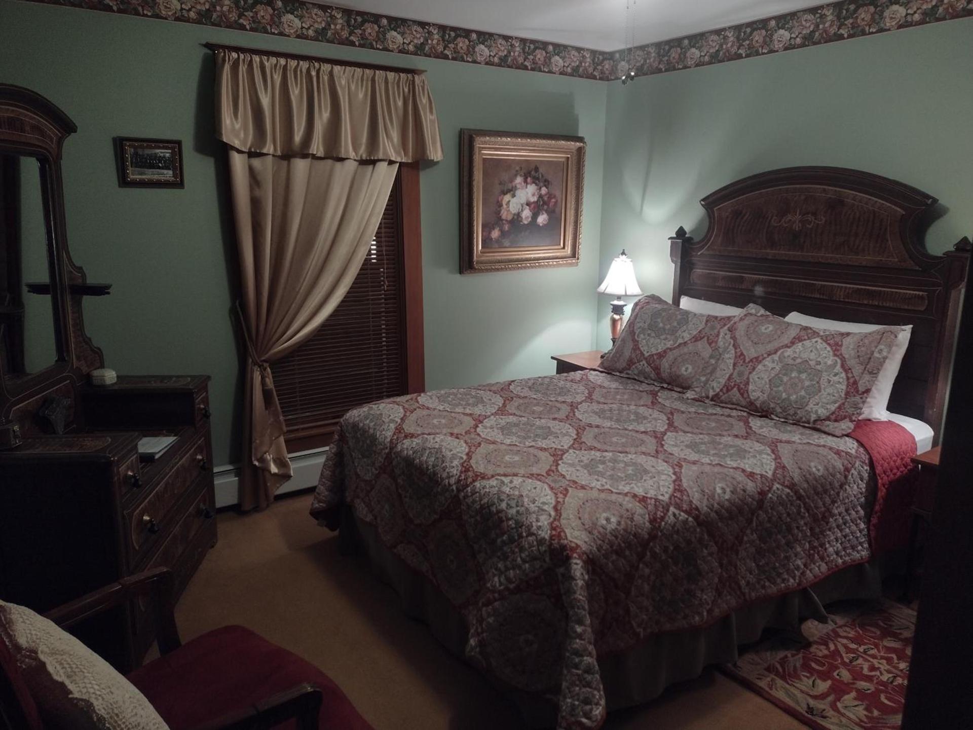 The Historic Elk Mountain Hotel photo 12