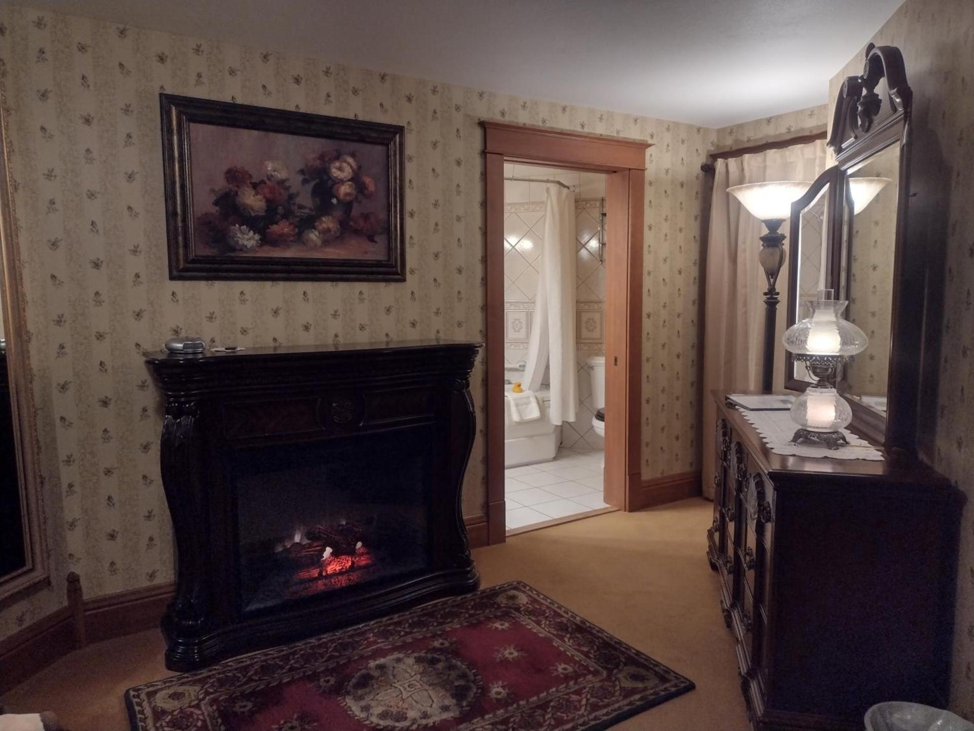 The Historic Elk Mountain Hotel photo 16