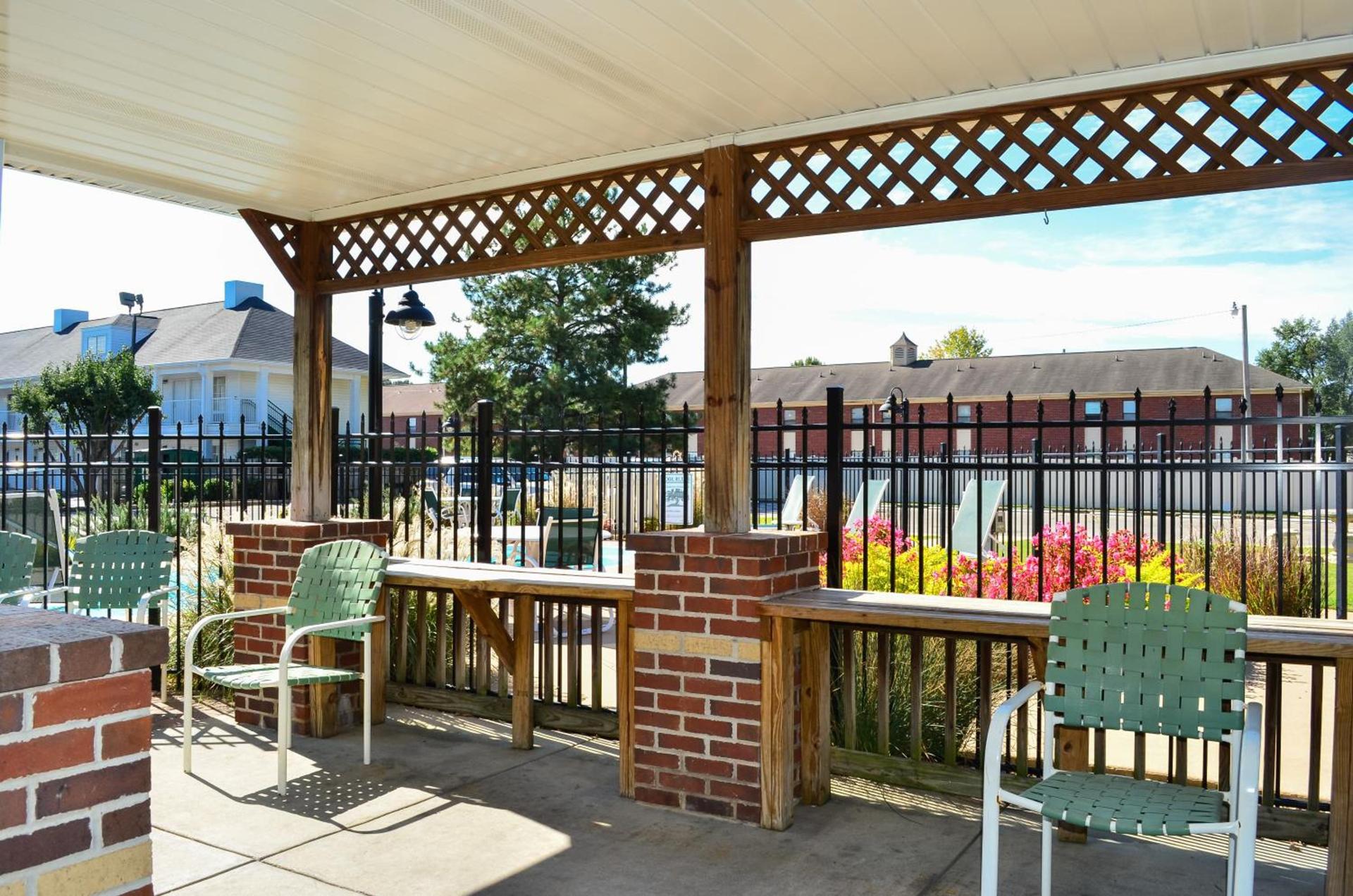 InTown Suites Extended Stay Decatur AL photo 5