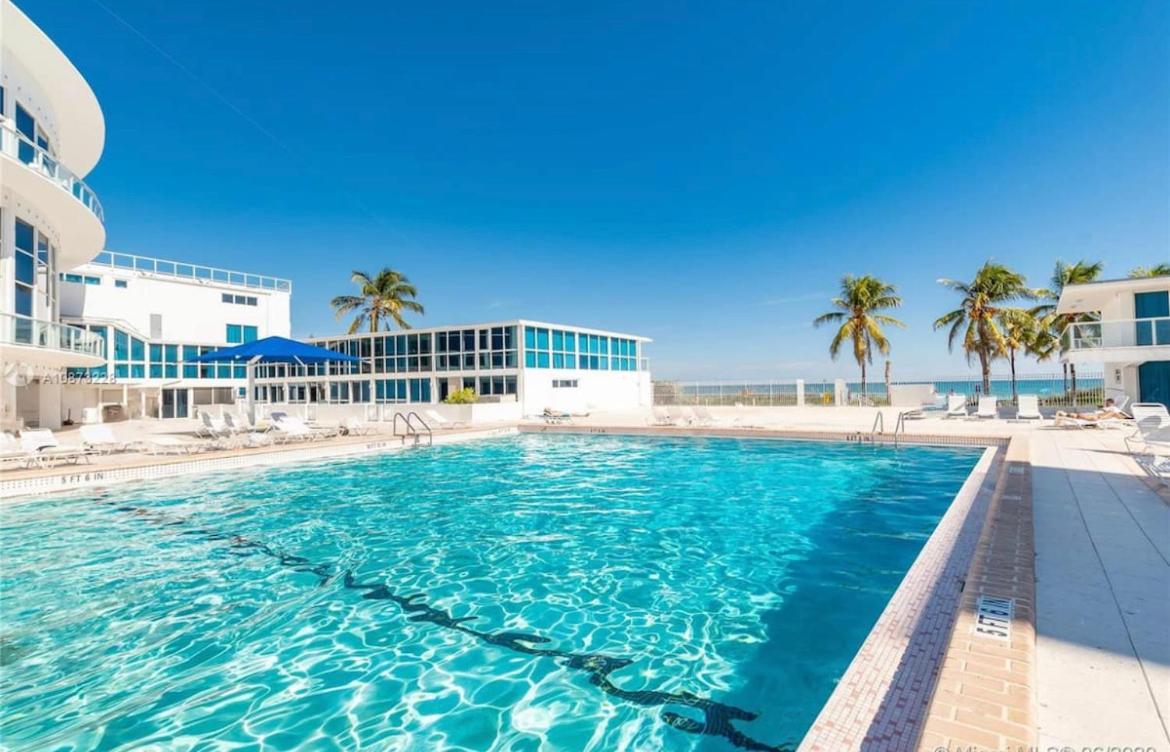 7th Miami Beach Ocean View Free Parking photo 5