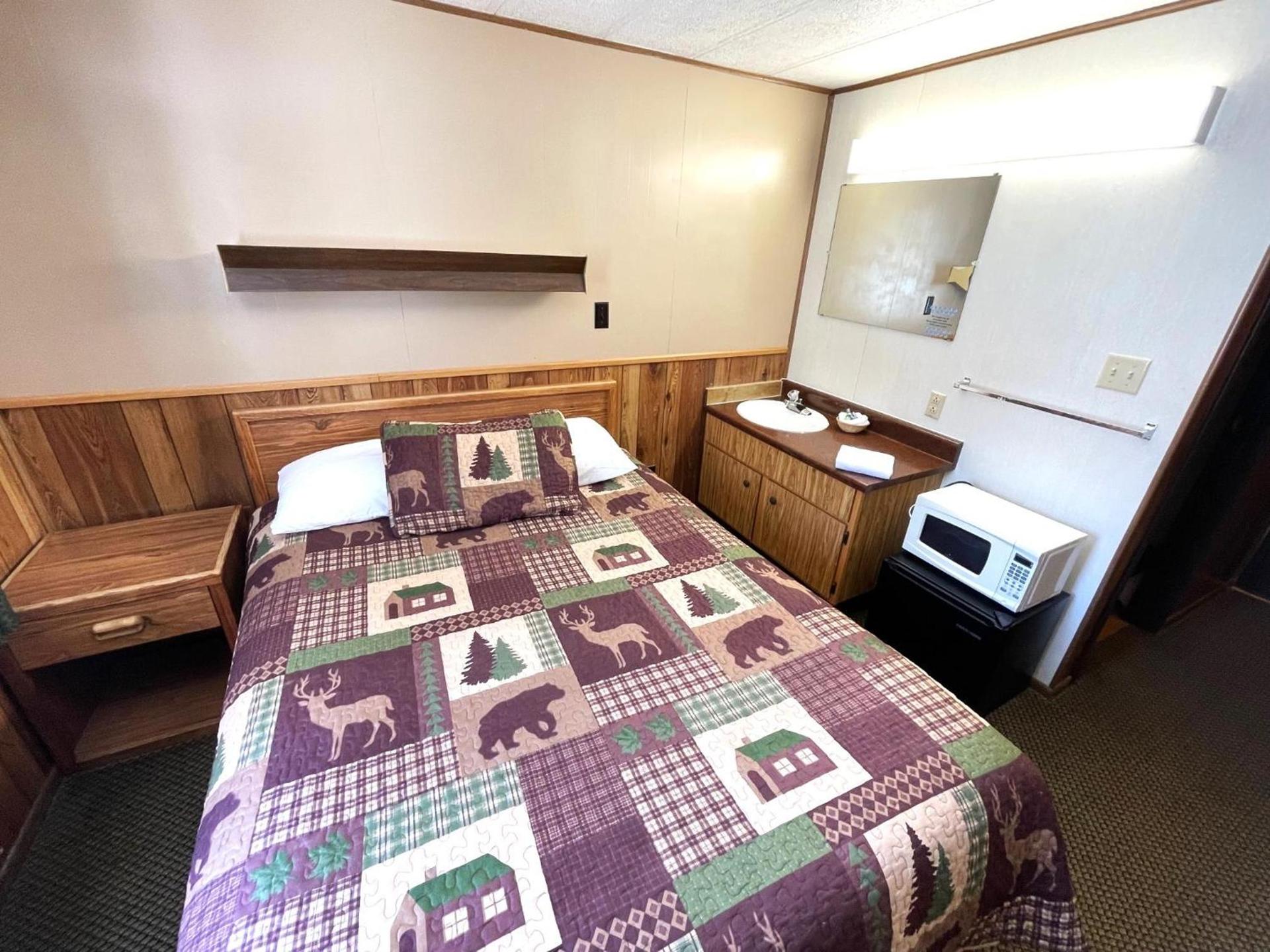 The Lodge at Lolo Hot Springs photo 43