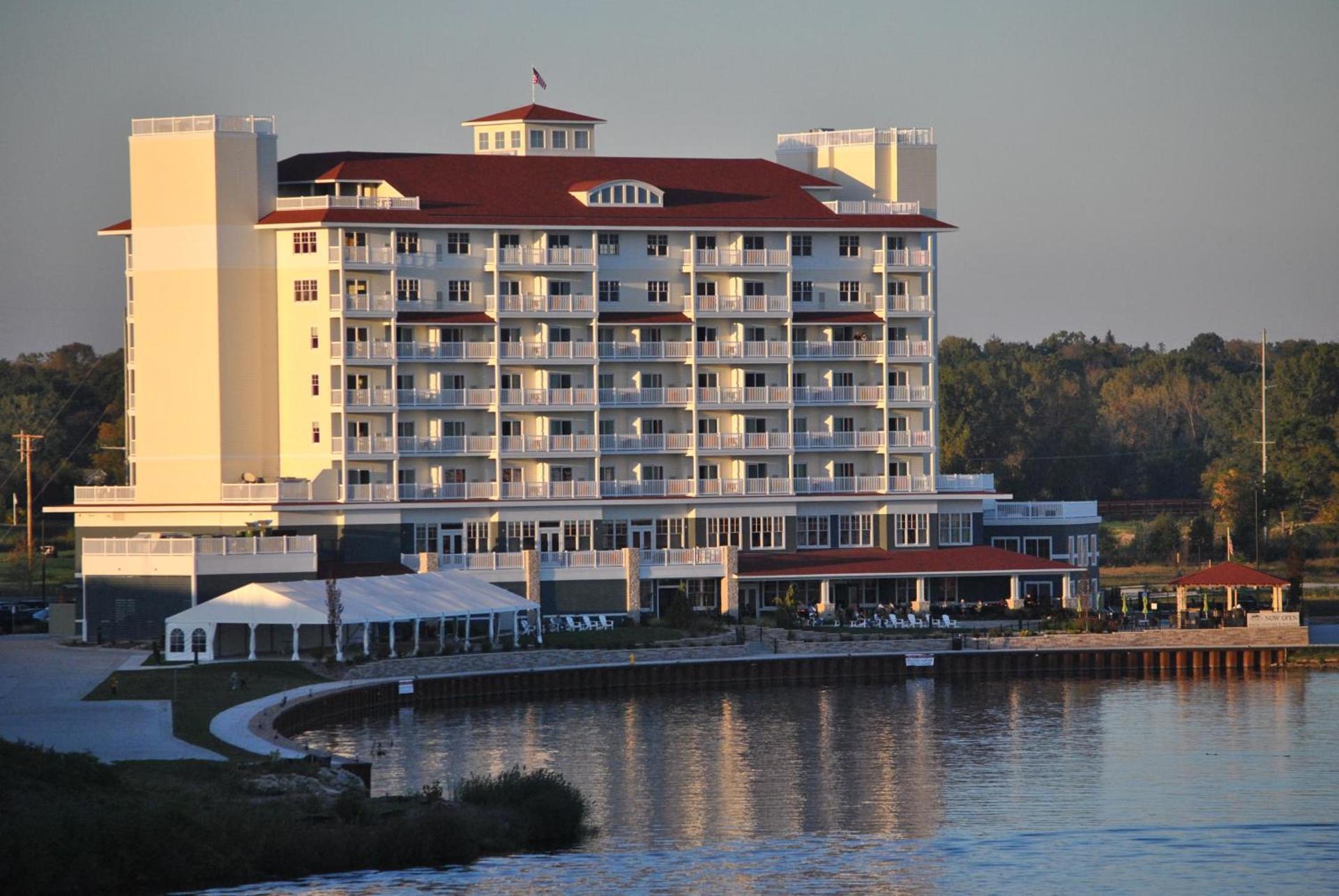 The Inn at Harbor Shores — hotel in Saint Joseph