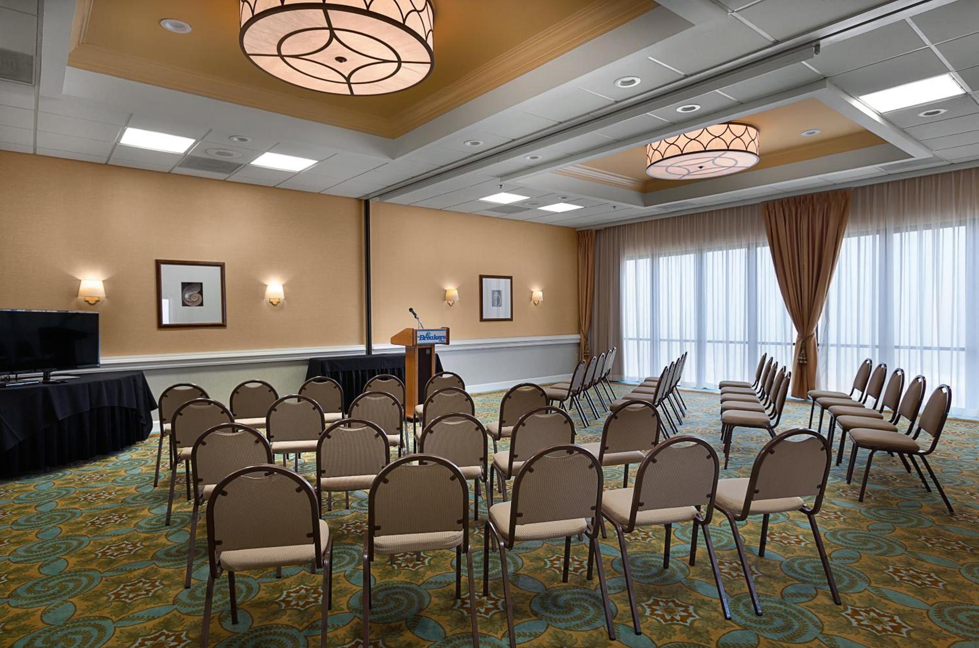 Breakers Resort Hotel photo 42