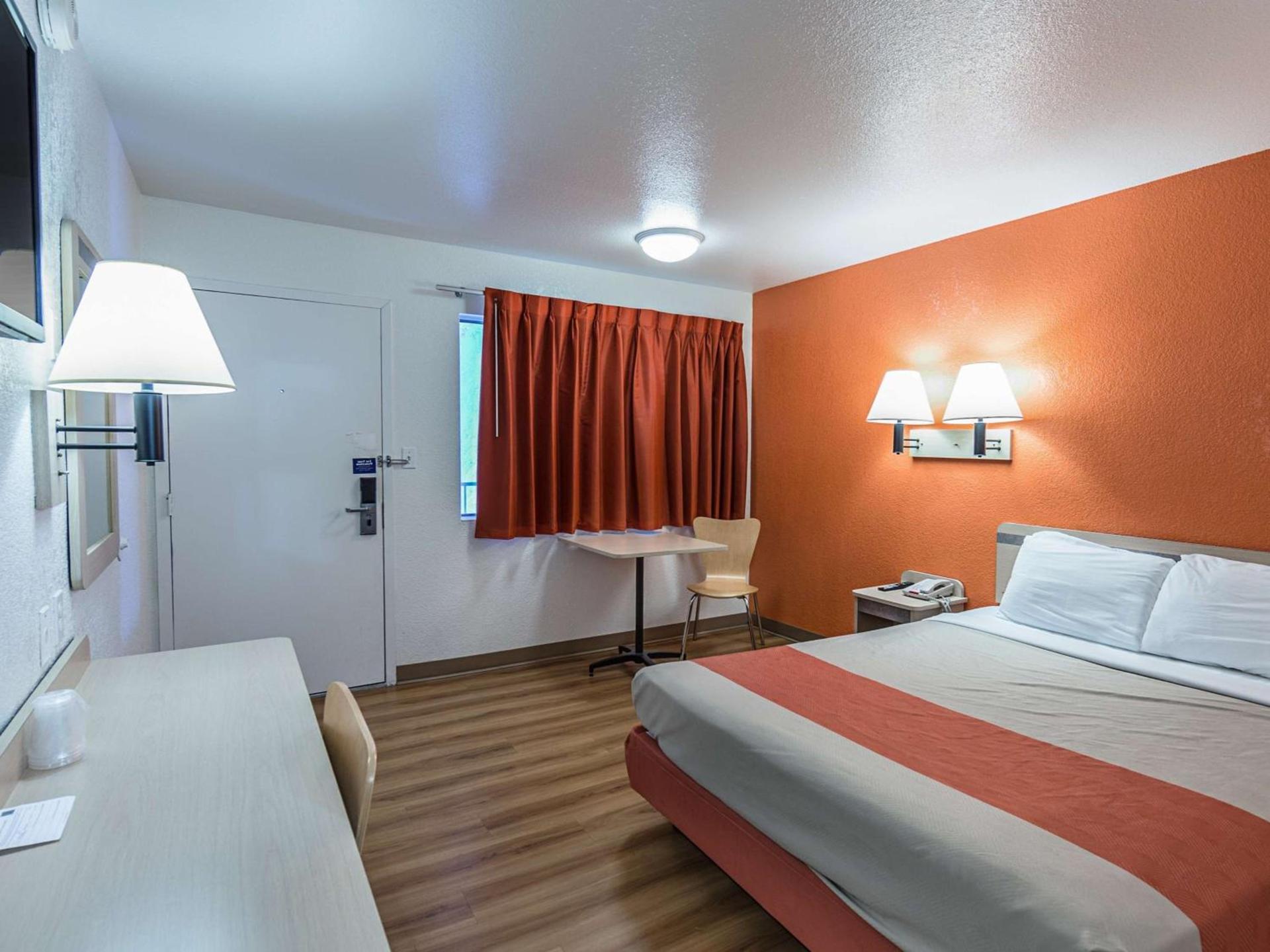 Motel 6-Yreka, CA photo 53