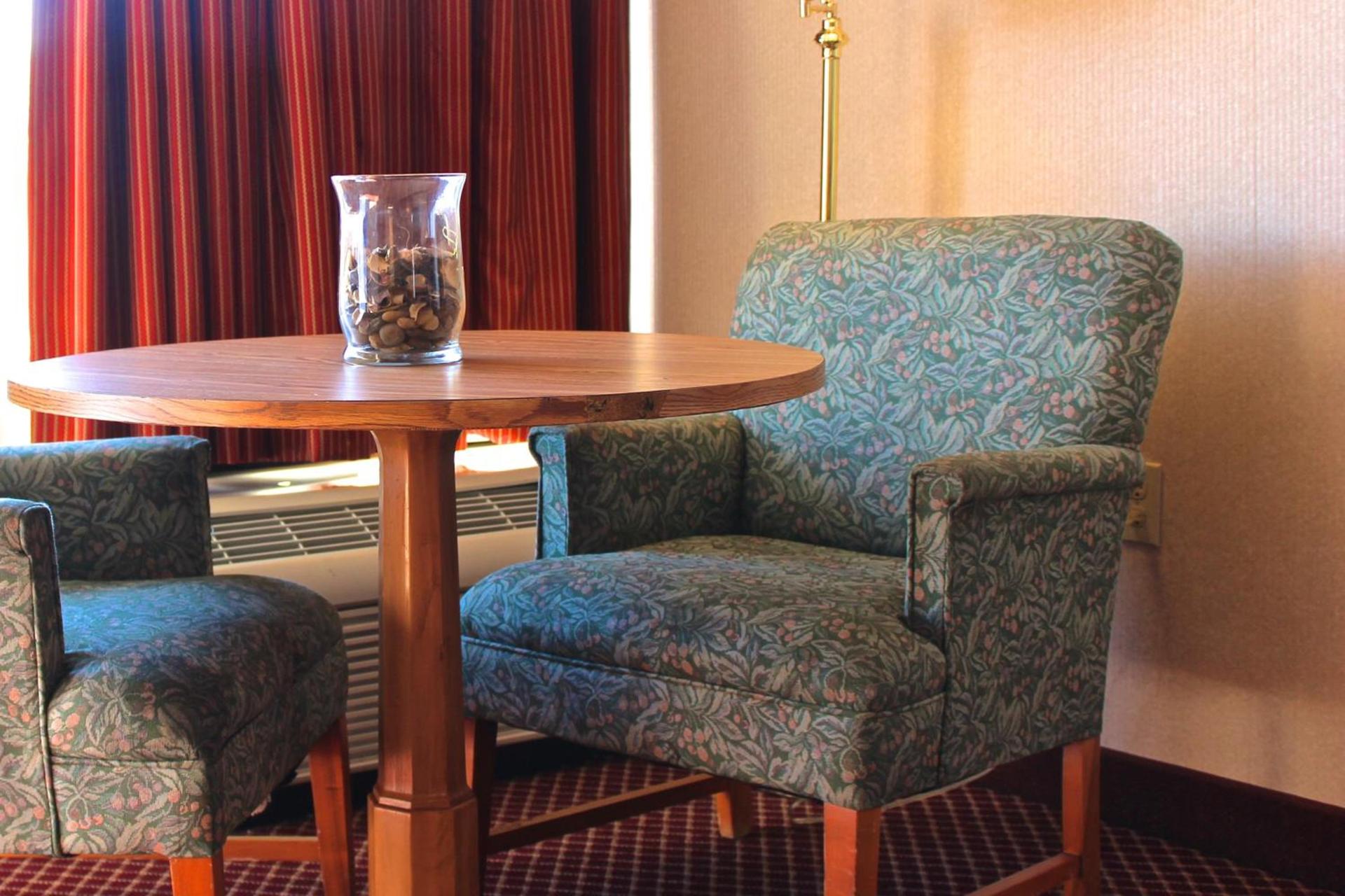 Regency Inn Richmond photo 11