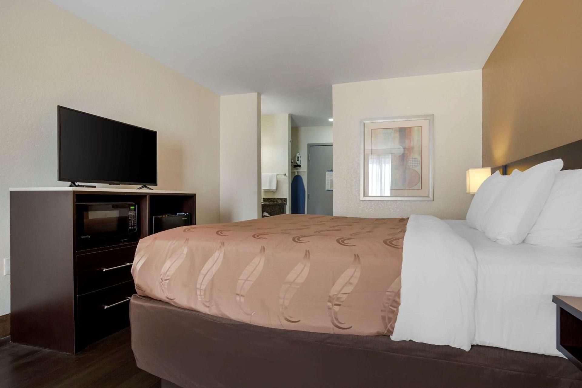 Quality Inn Phenix City Columbus photo 14
