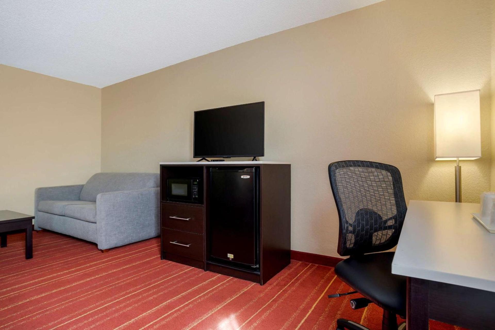 Quality Inn Phenix City Columbus photo 22