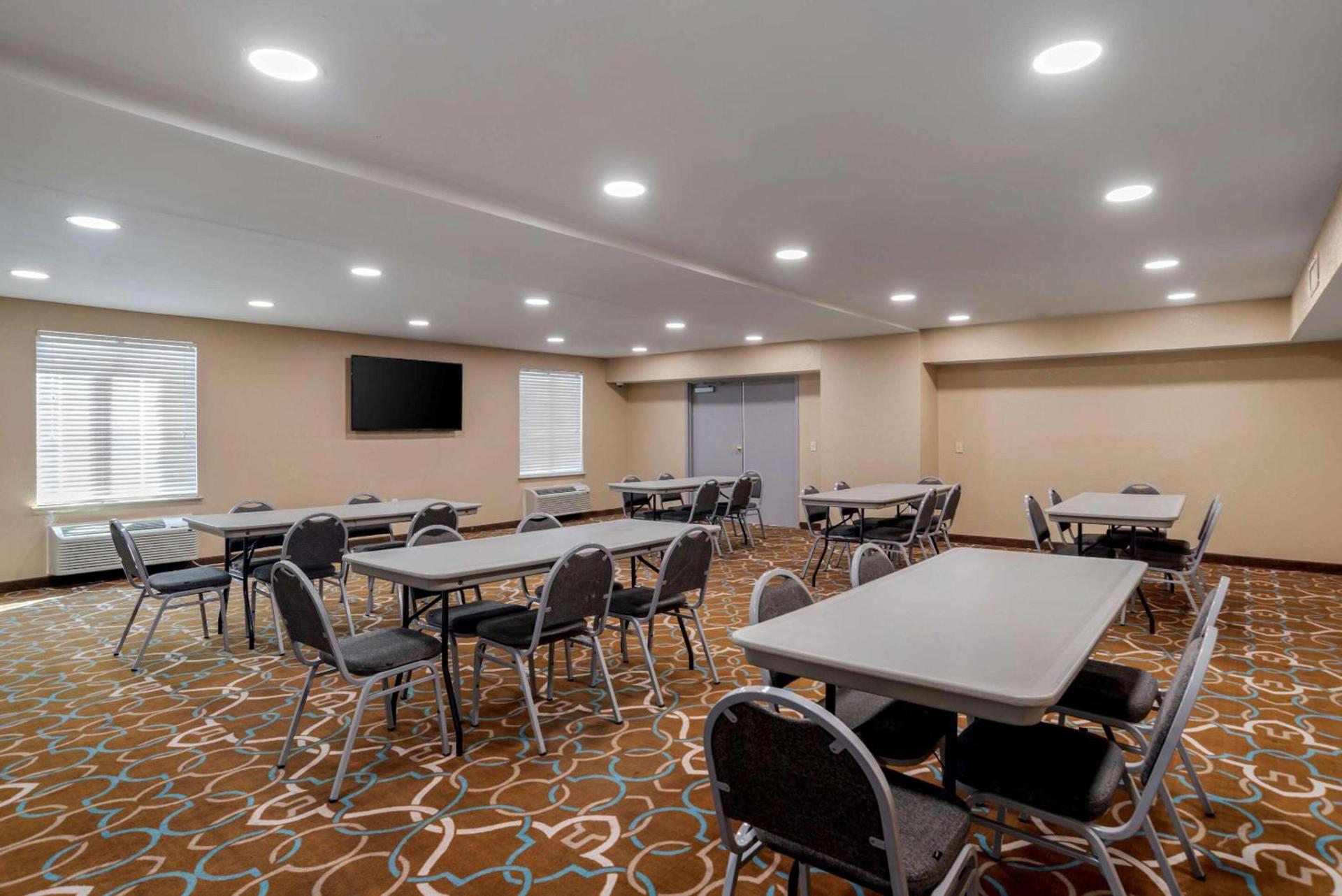Quality Inn Phenix City Columbus photo 26