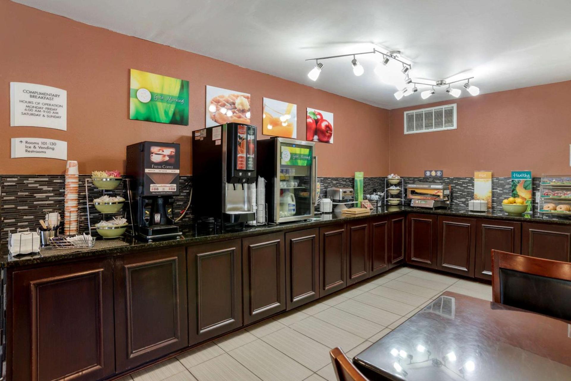 Quality Inn Phenix City Columbus photo 27