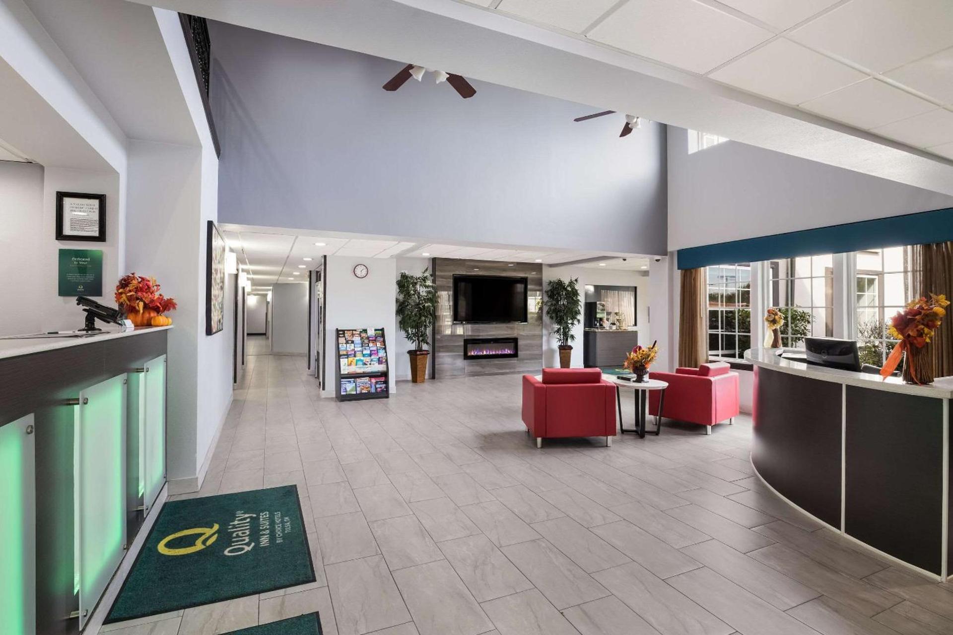 Quality Suites Tulsa I-44 photo 4