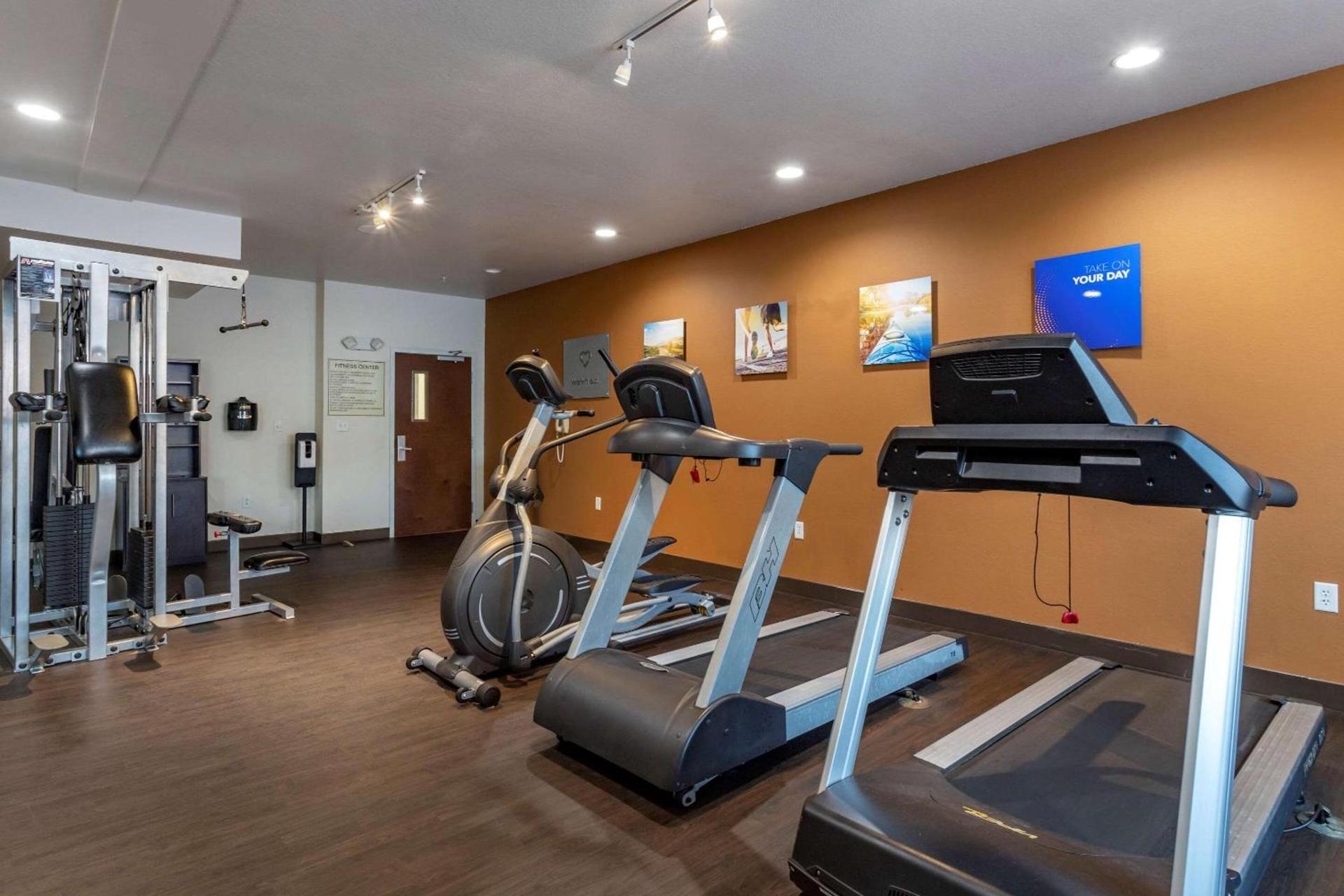 Comfort Suites Natchitoches photo 23