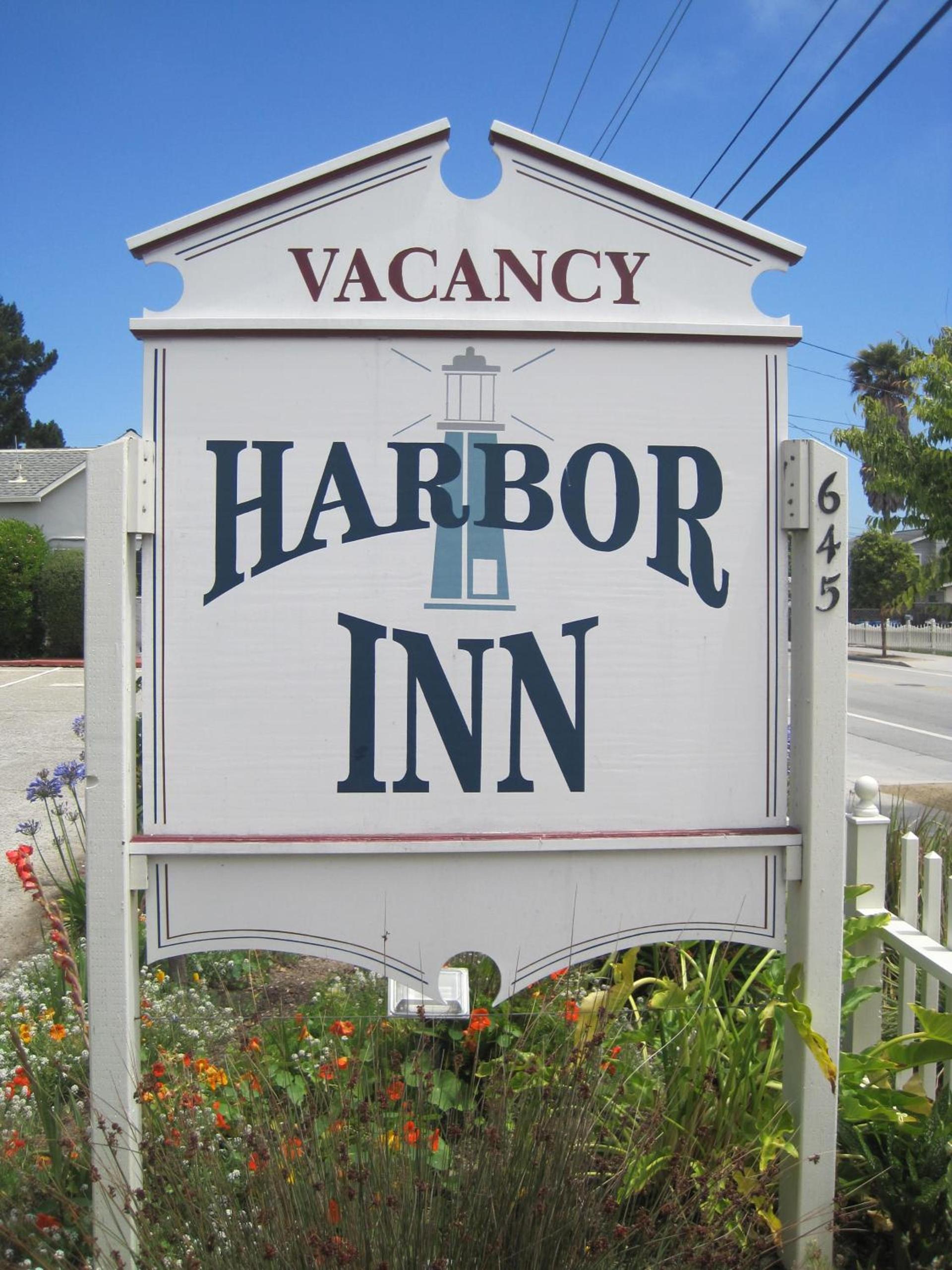 Harbor Inn photo 60