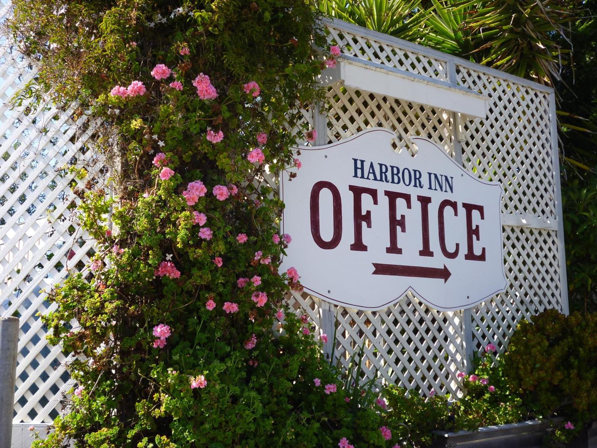 Harbor Inn photo 21