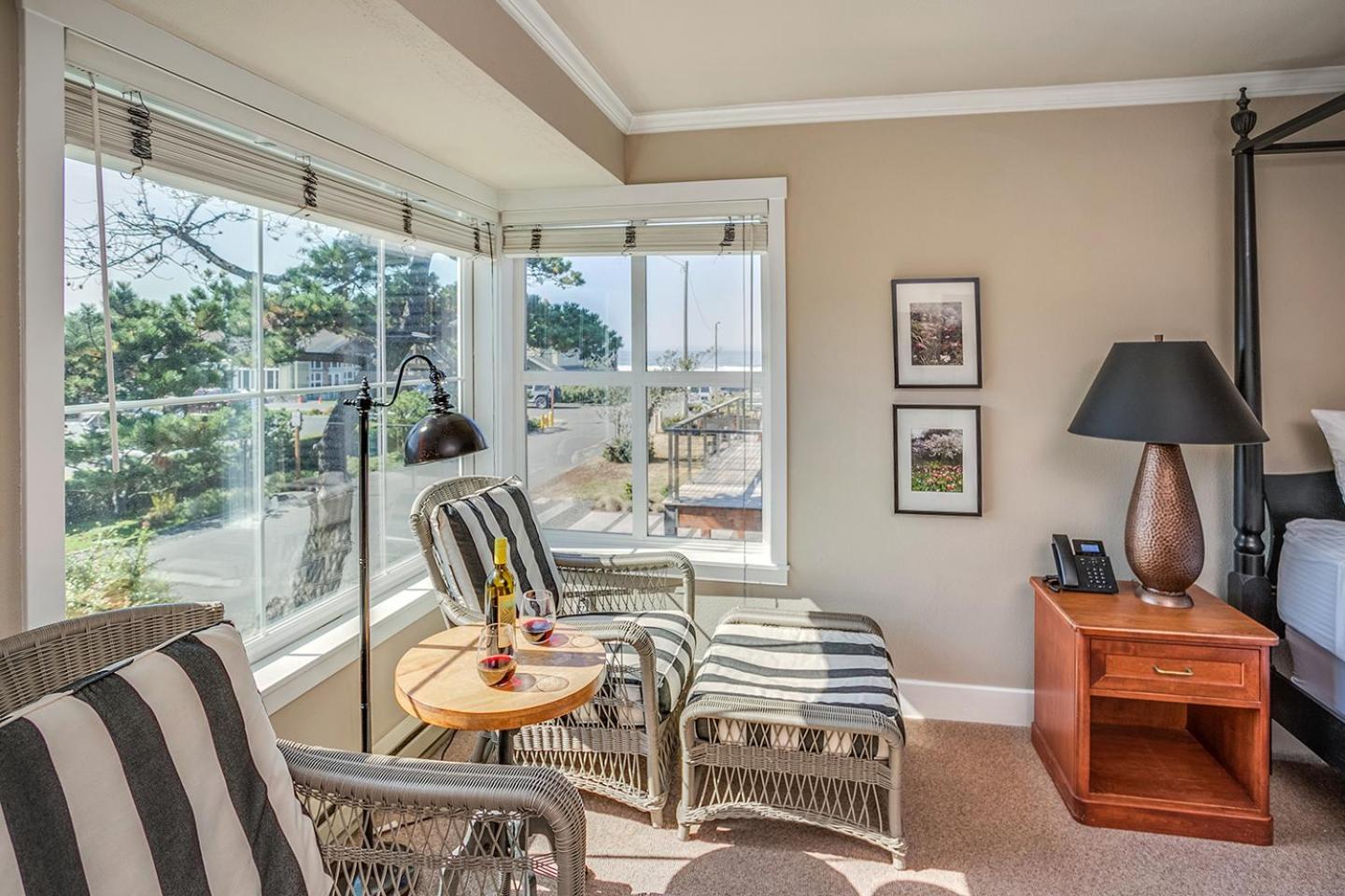 Cannon Beach Hotel Collection photo 94