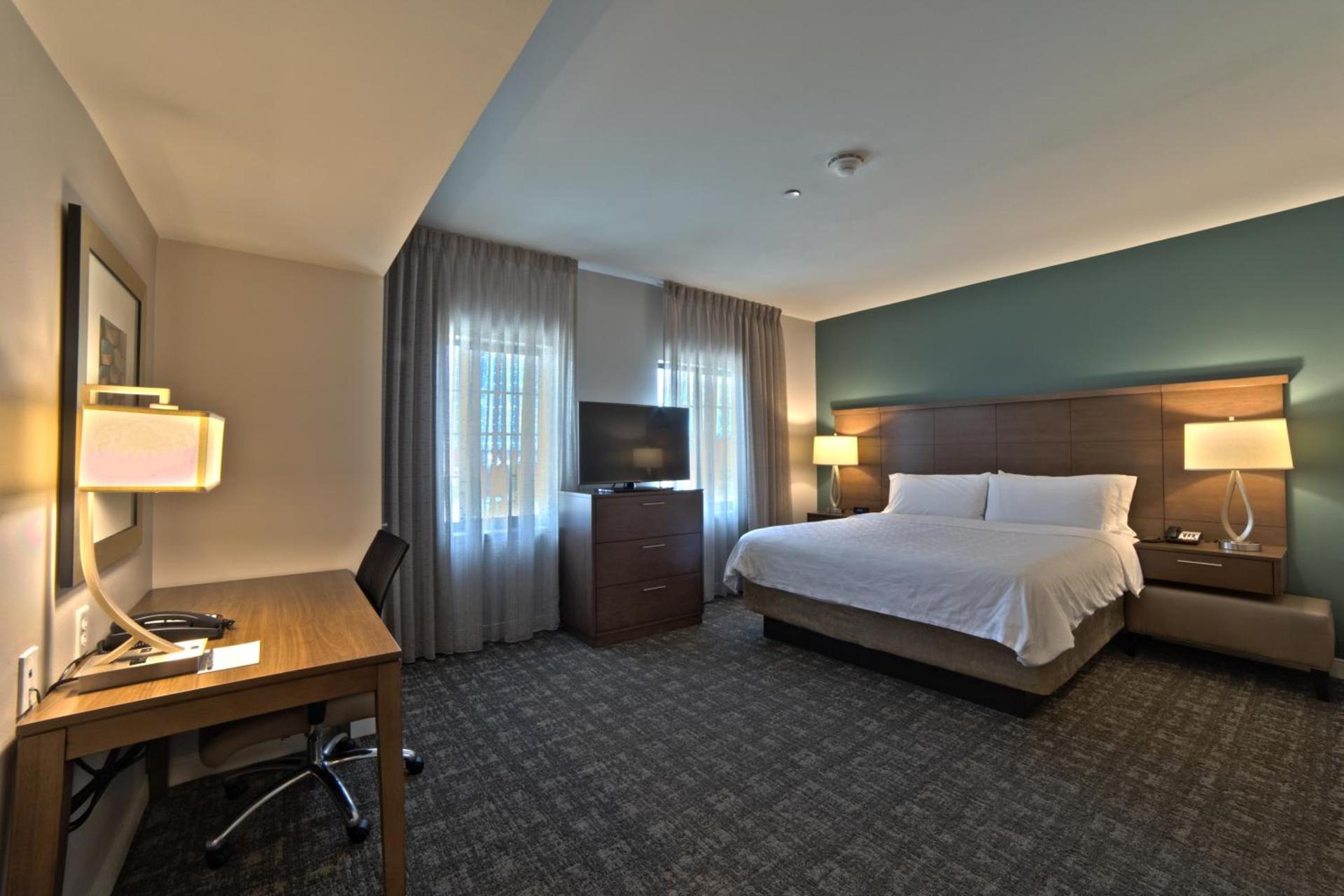 Staybridge Suites Houston - Humble Beltway 8 E by IHG photo 3
