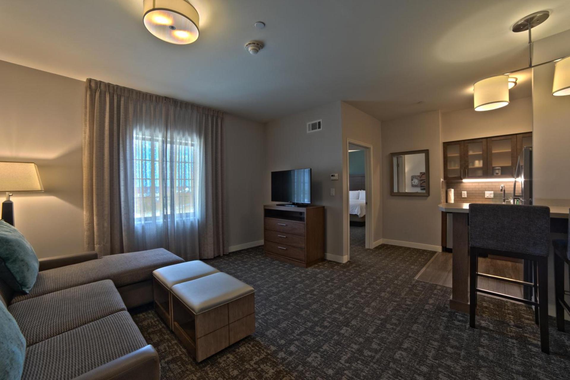Staybridge Suites Houston - Humble Beltway 8 E by IHG photo 7
