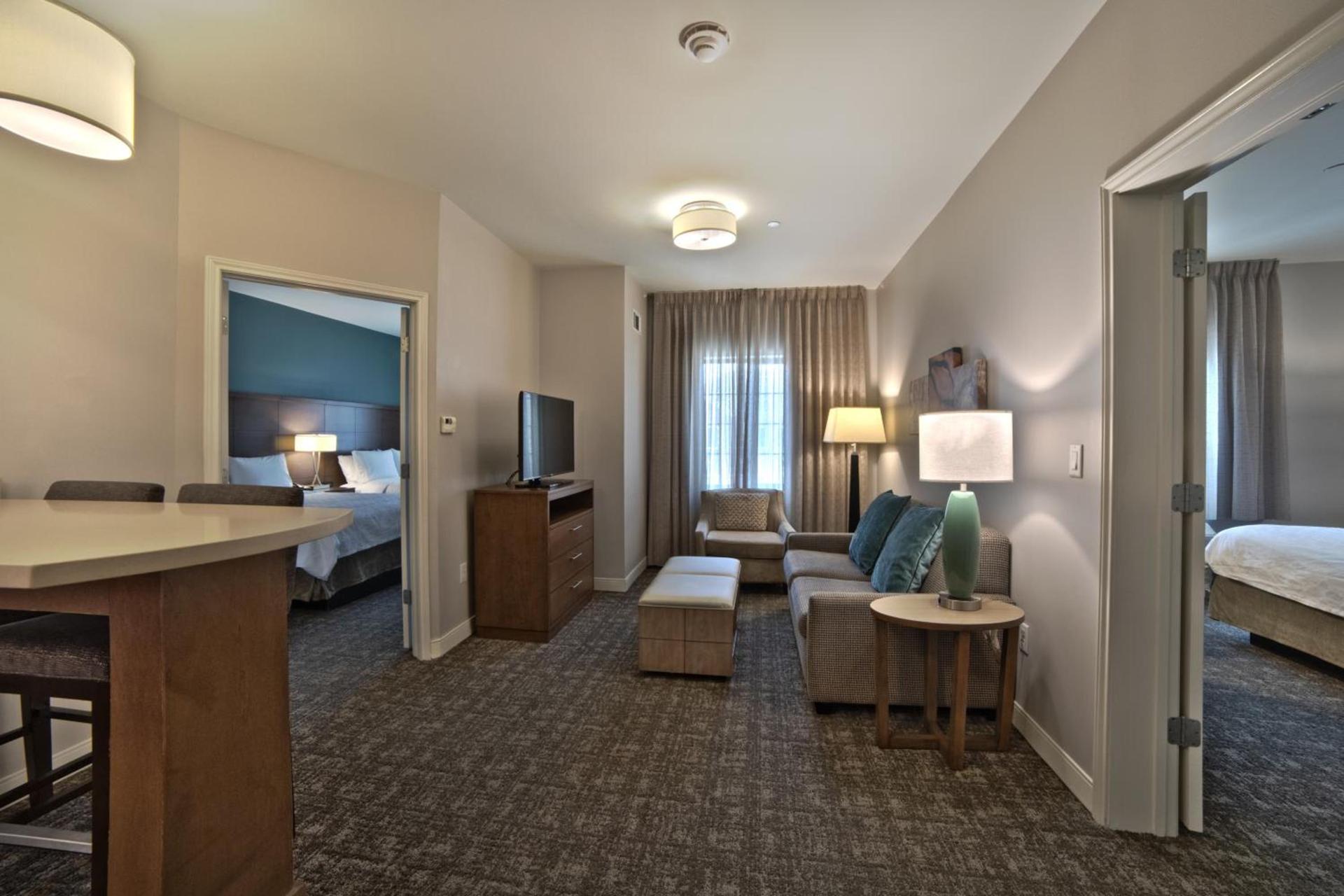 Staybridge Suites Houston - Humble Beltway 8 E by IHG photo 8