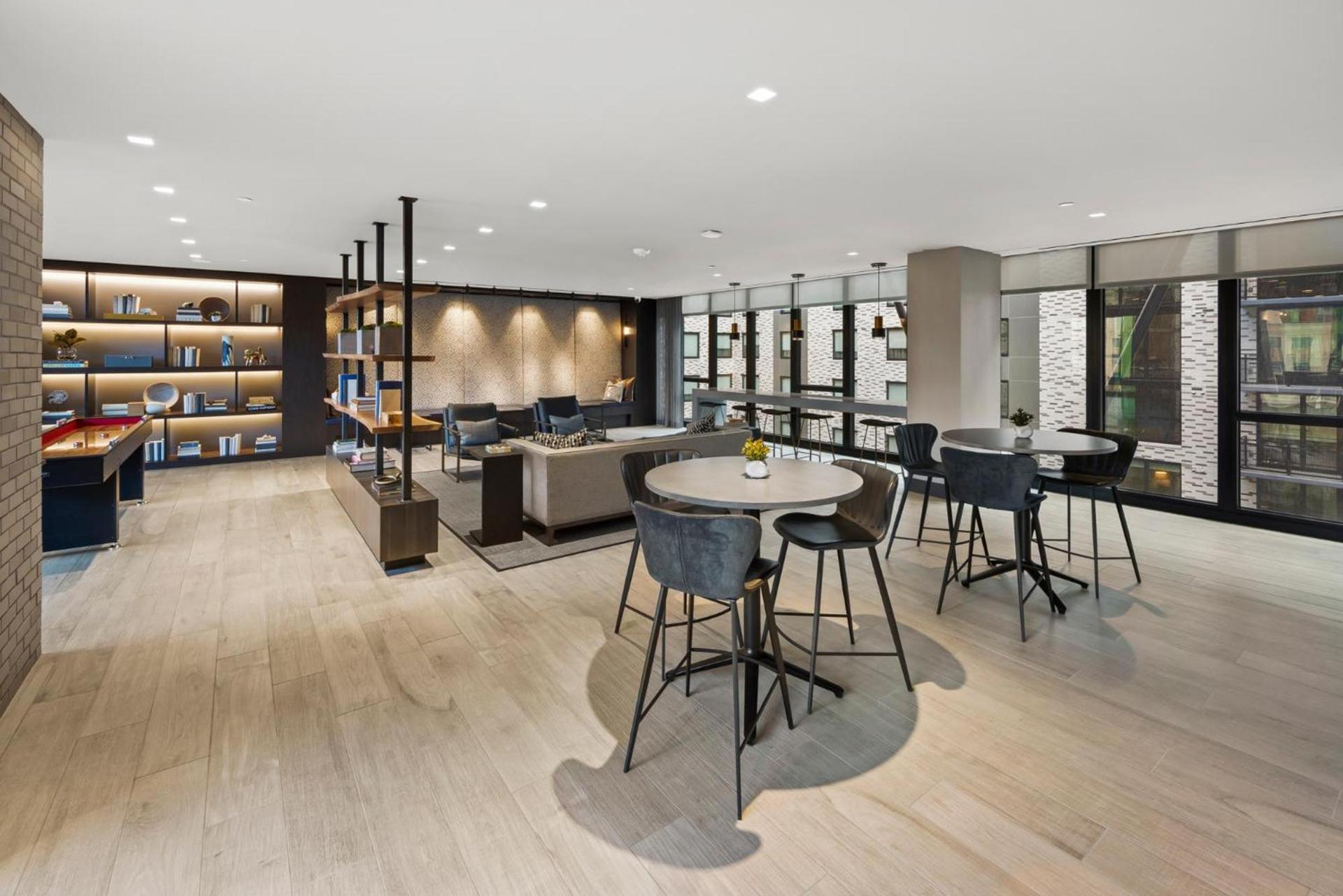 Global Luxury Suites at Capitol Hill photo 30