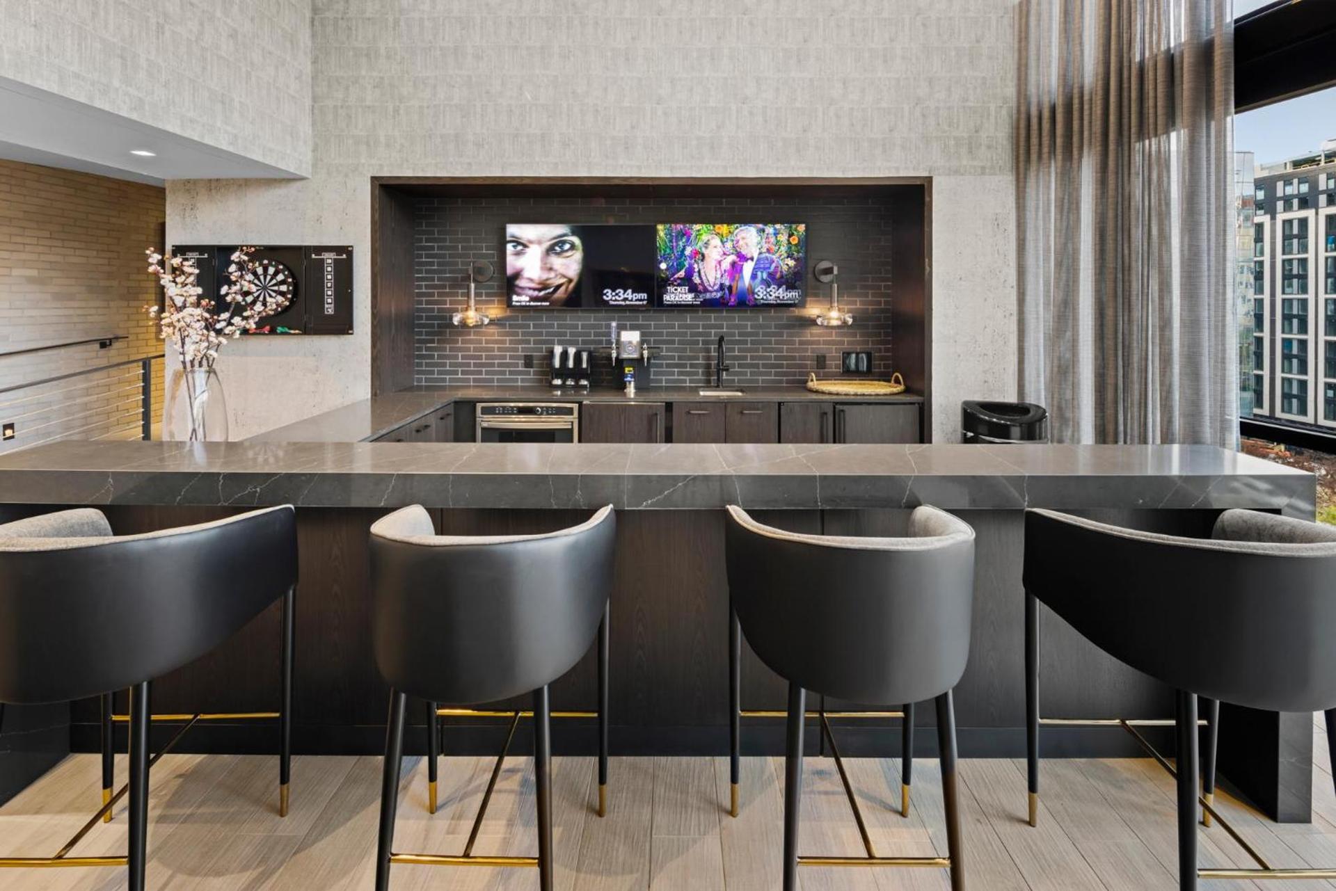 Global Luxury Suites at Capitol Hill photo 17