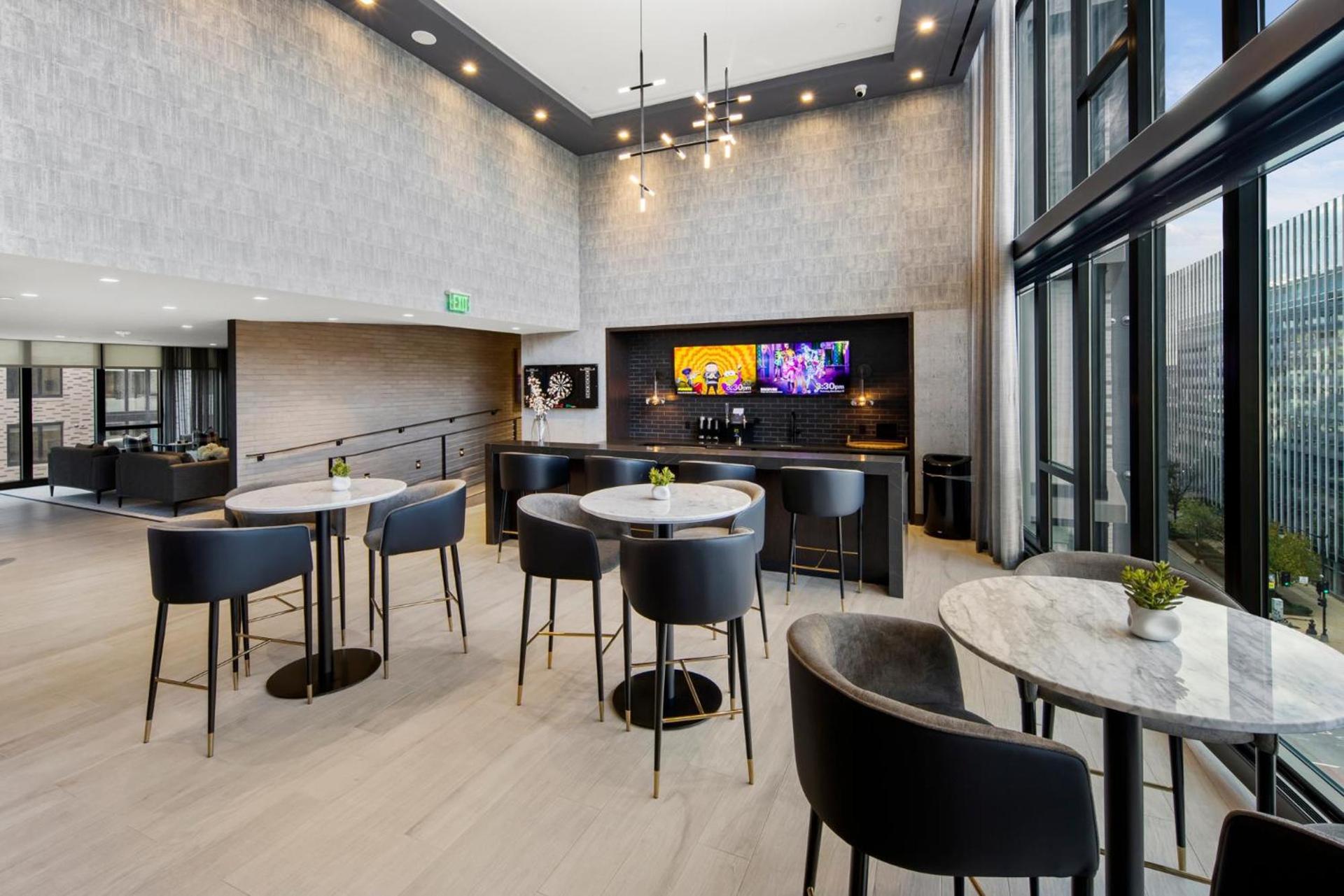 Global Luxury Suites at Capitol Hill photo 36