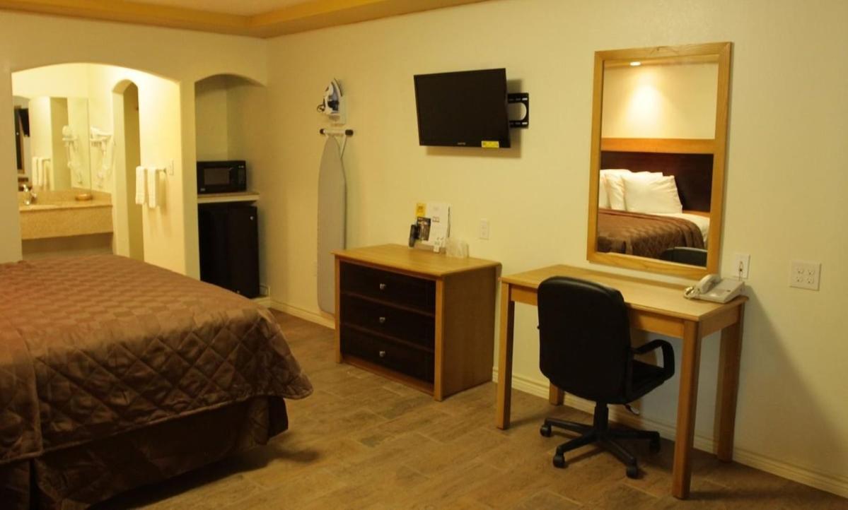 Maverick Inn photo 4