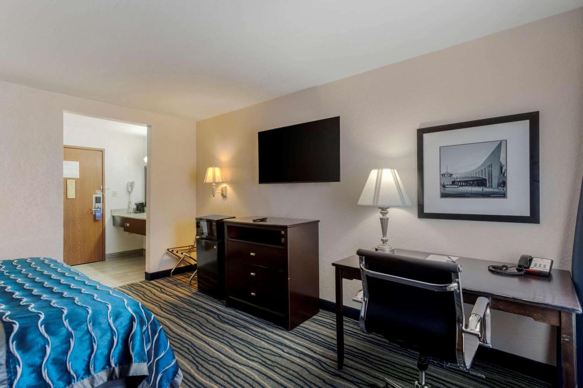 Comfort Inn & Suites Brentwood - Nashville photo 42