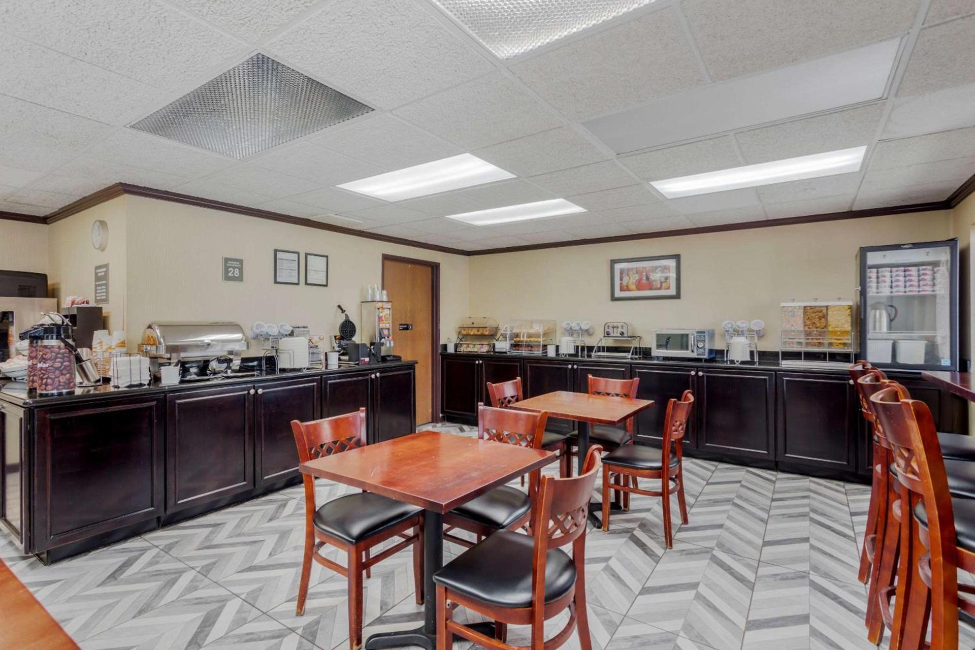 Comfort Inn & Suites Brentwood - Nashville photo 28